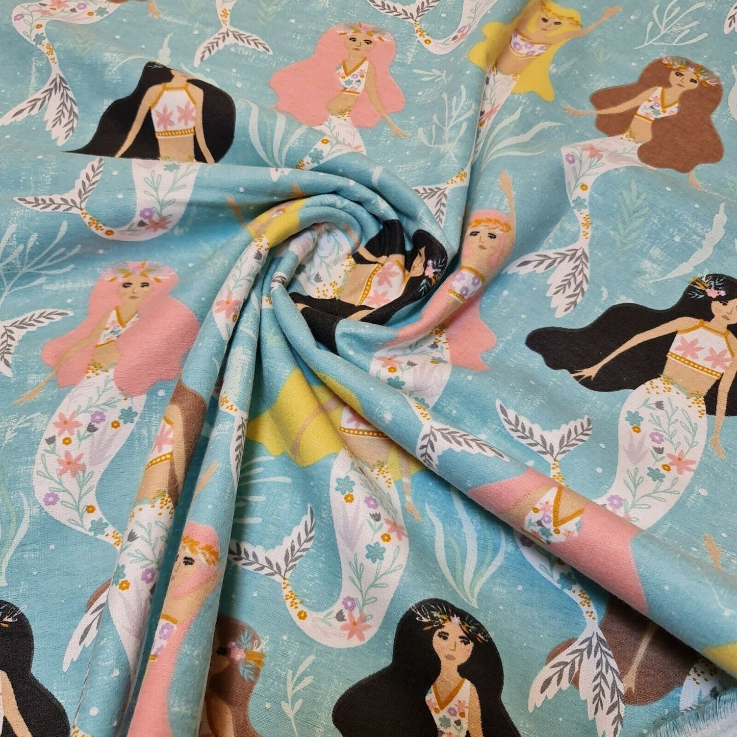 100% Cotton Brushed Flannel Winceyette Fabric – 44" Wide Printed Material for Quilting & Sewing Projects
