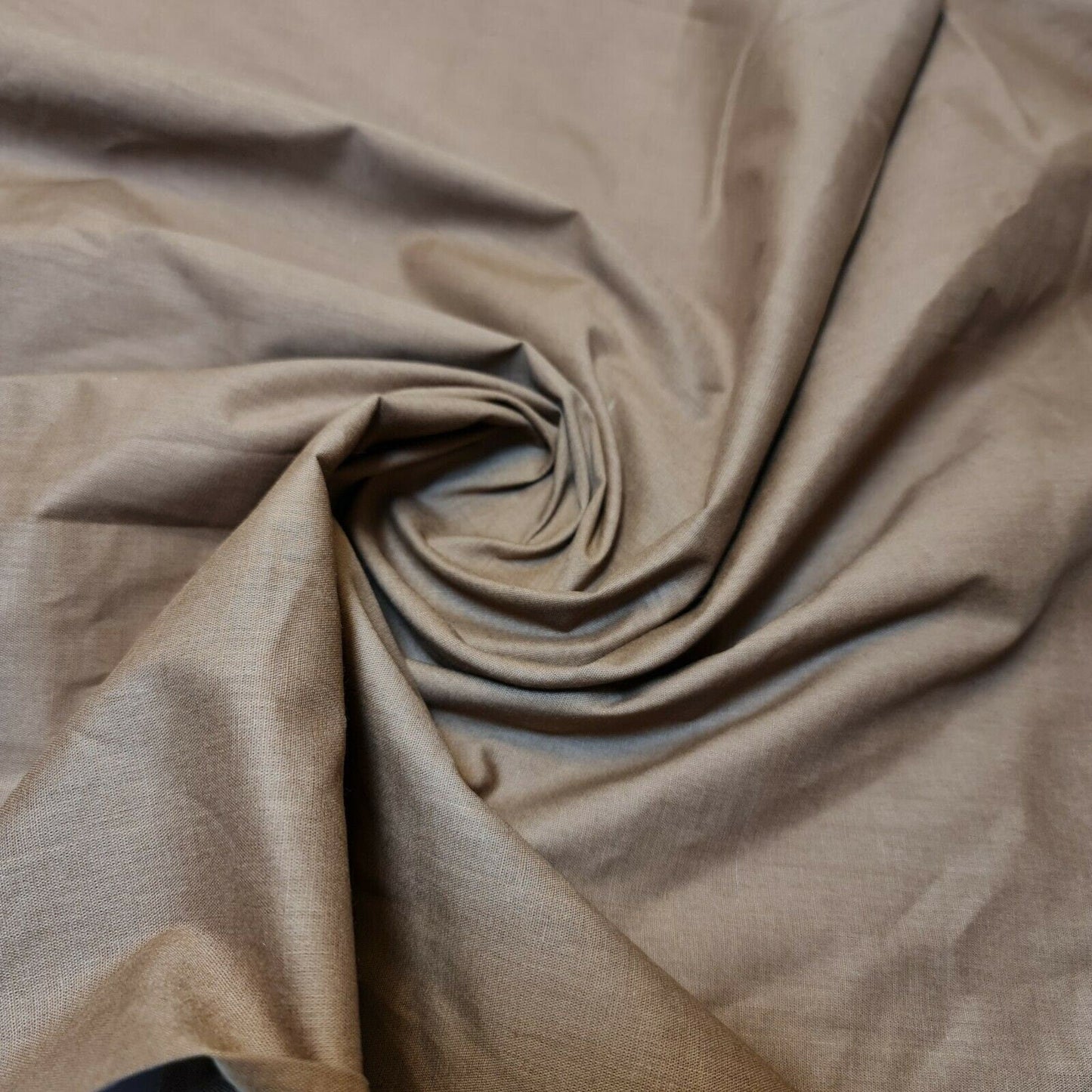 Plain 100% Cotton (Cambric) Fabric – 44" Wide Quilting, Dressmaking & Craft Material by the Metre