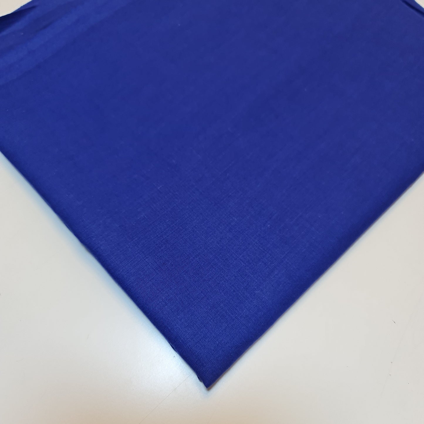 100% Cotton Voile / Rubia Cambric Mercerised Fabric – 90 cm Wide Plain Material for Dressmaking, Lining & Crafts