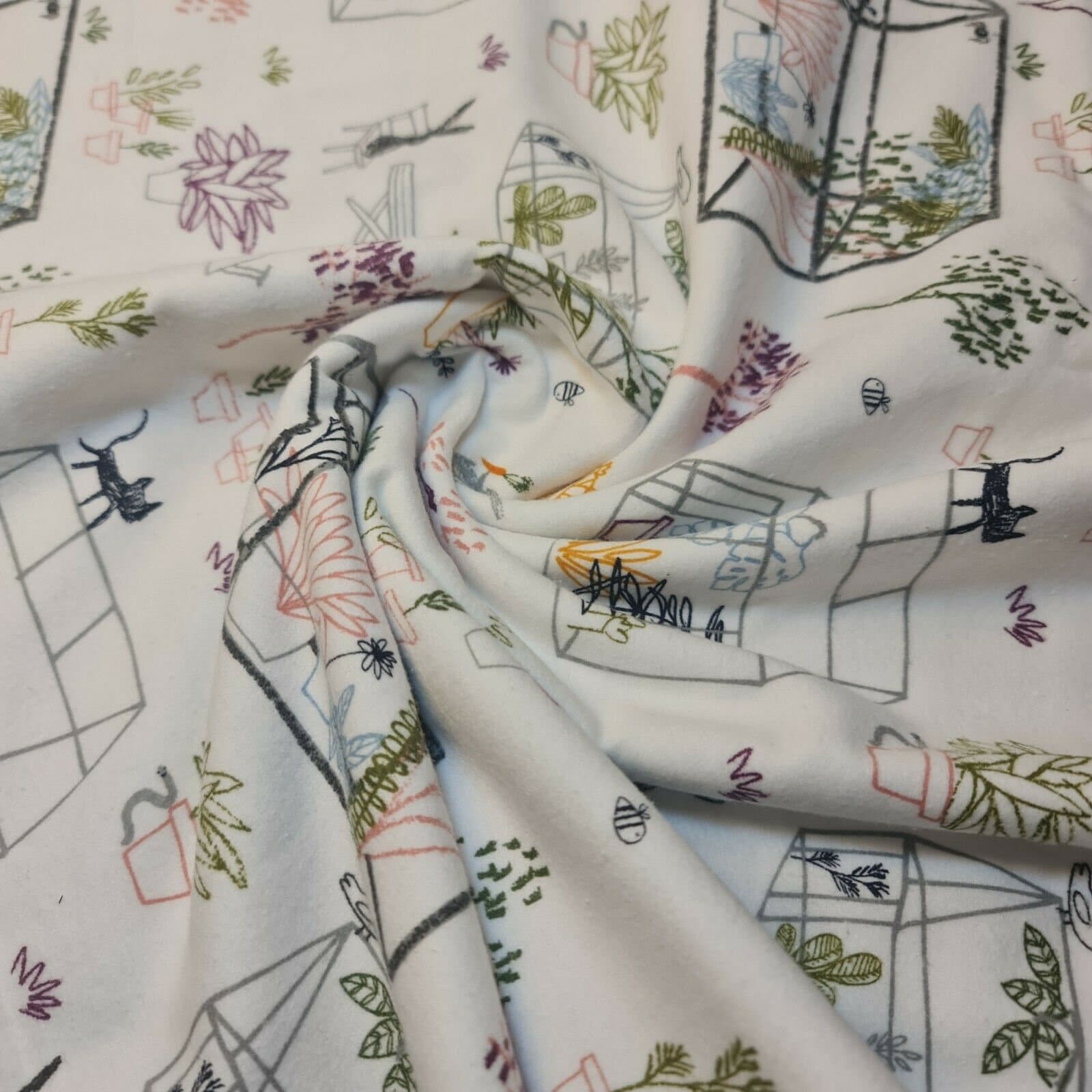 100% Cotton Brushed Flannel Winceyette Fabric – 44