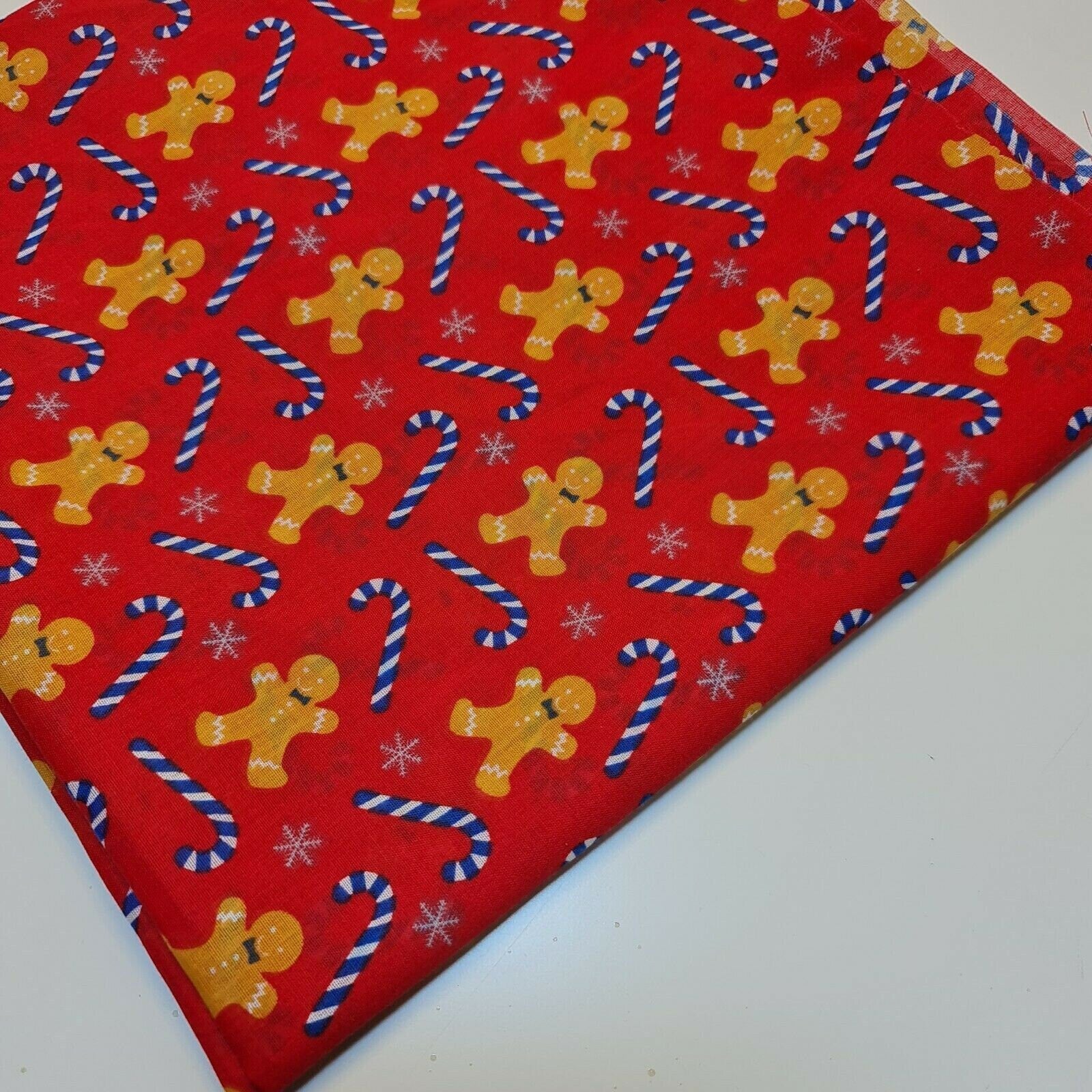Christmas Festive Polycotton Print Fabric – 44