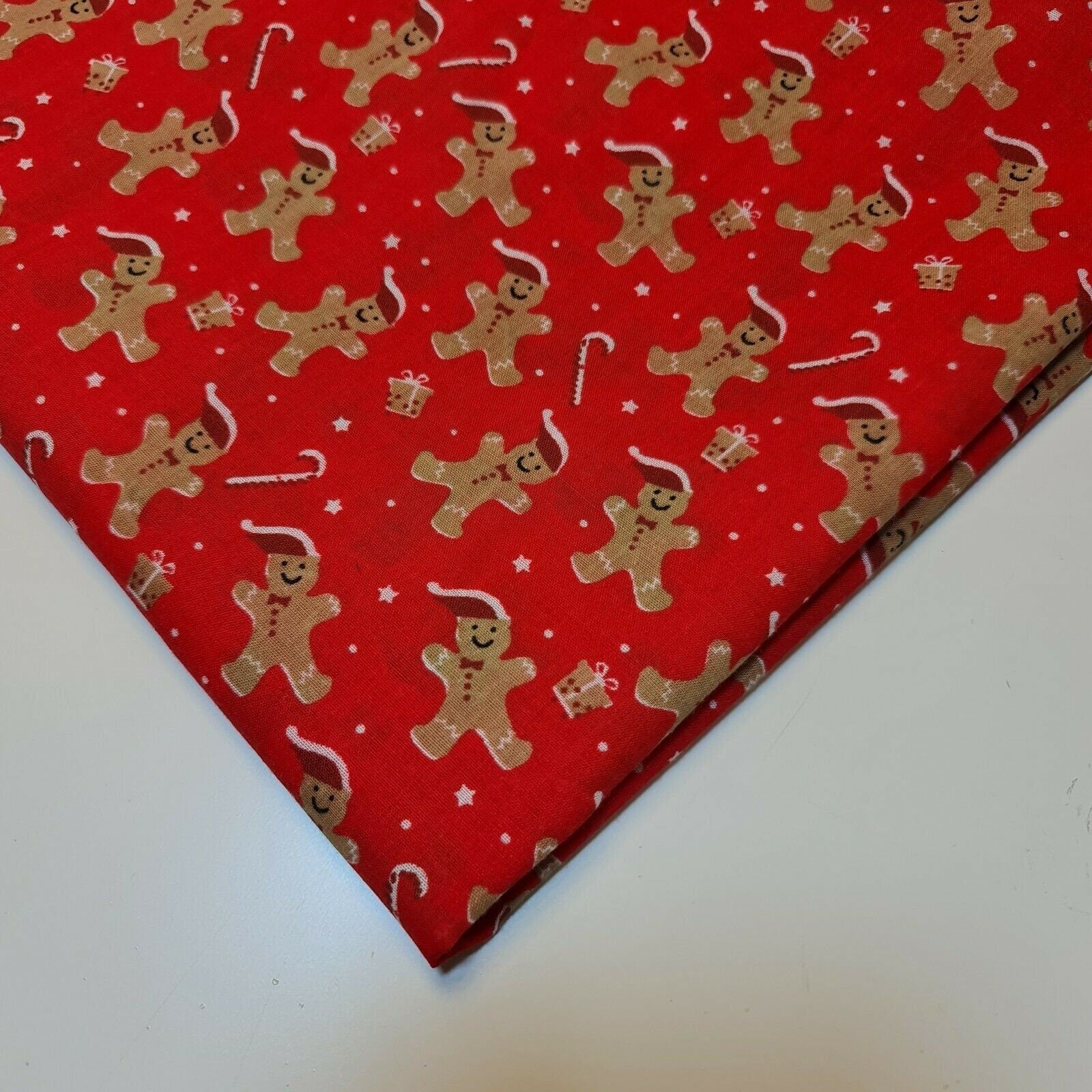 Christmas Festive Polycotton Print Fabric – 44