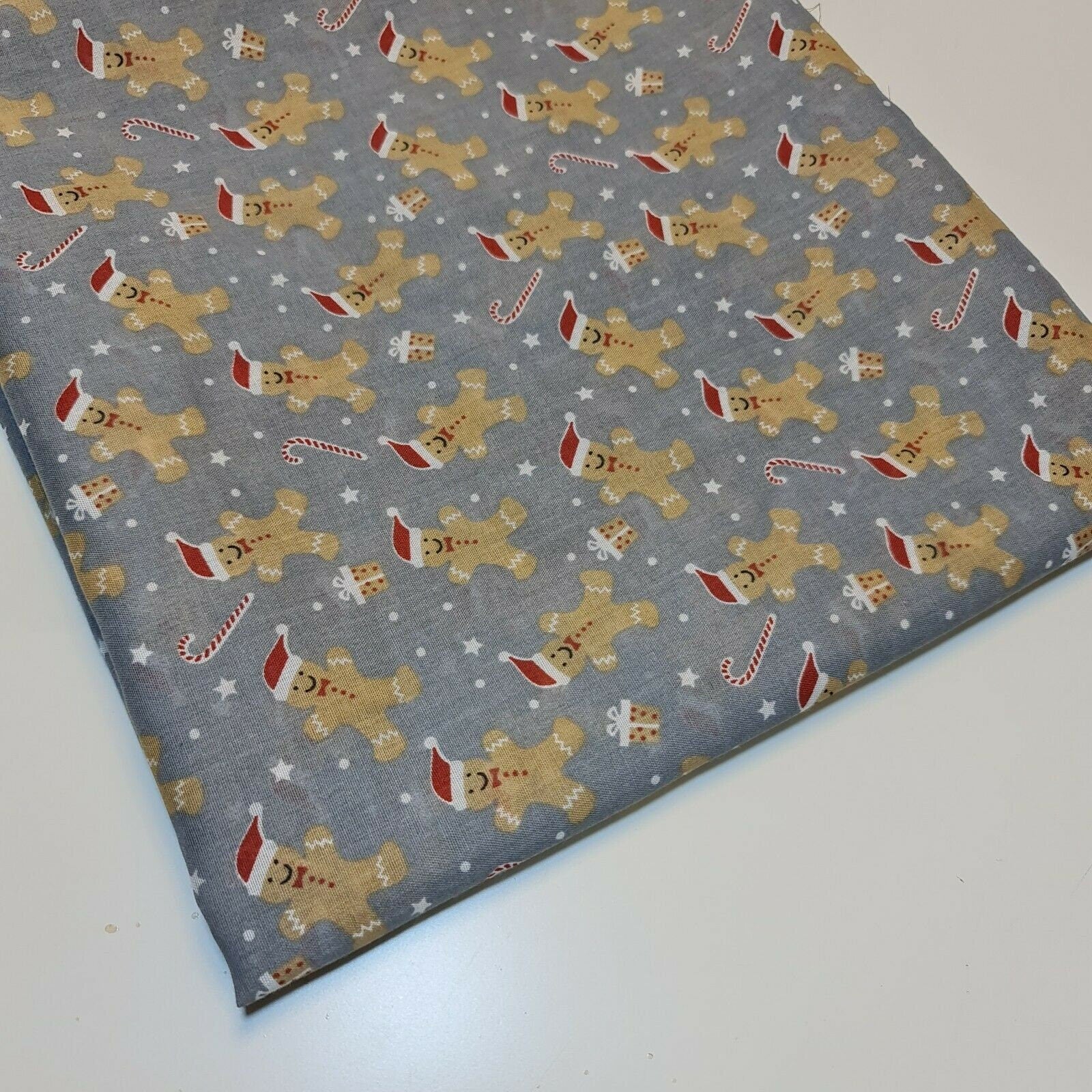 Christmas Festive Polycotton Print Fabric – 44