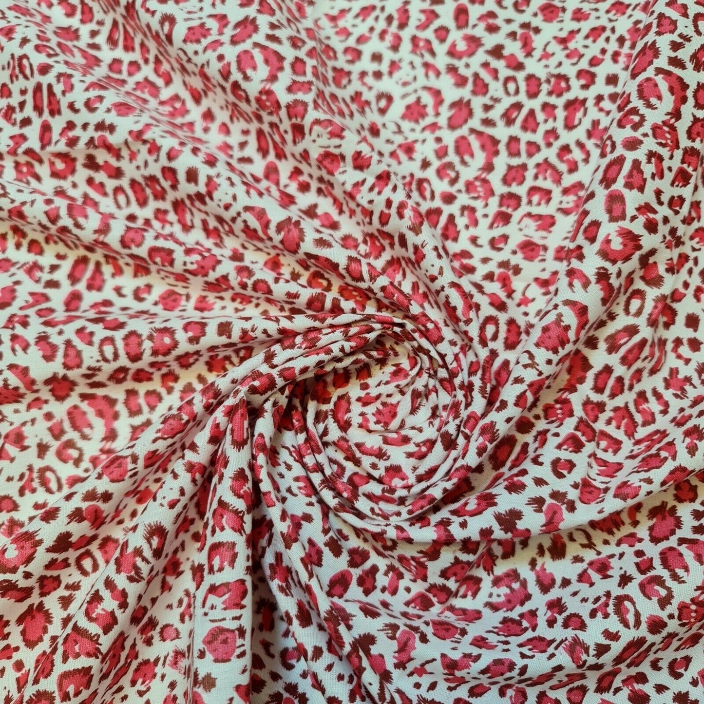 Clearance 100% Cotton Baby Ivory Leopard Ditsy Floral Dress Craft Material Meter