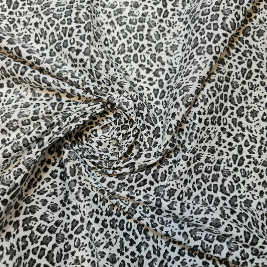 Clearance 100% Cotton Baby Ivory Leopard Ditsy Floral Dress Craft Material Meter