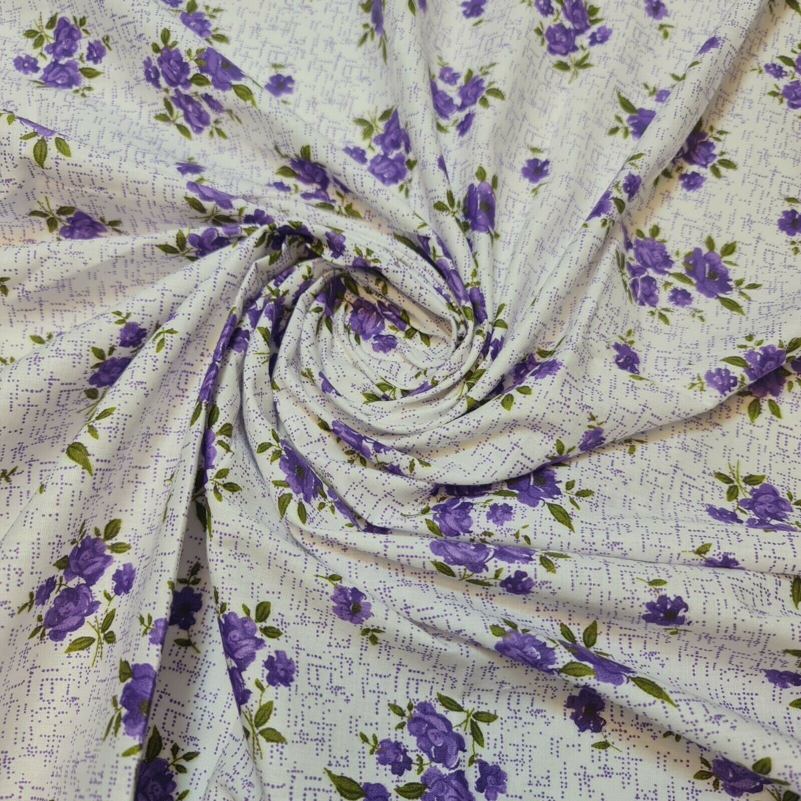 100% Cotton Baby Fabric Ivory Floral Vintage Ditsy Dress Craft Material Meter 44
