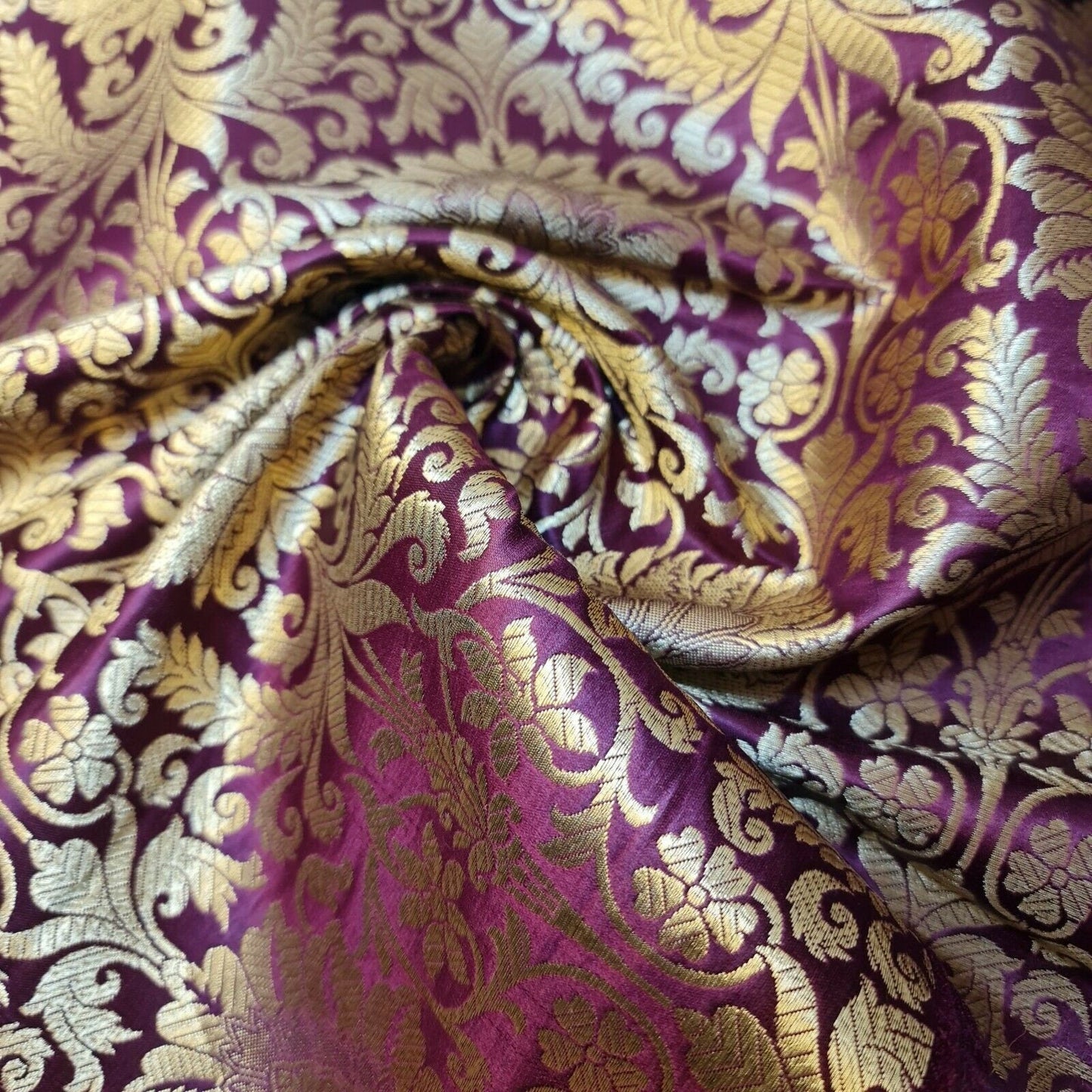 Floral Gold Leaf Damask Banarasi Brocade Fabric – Ornamental Metallic Indian Jacquard 44" Wide