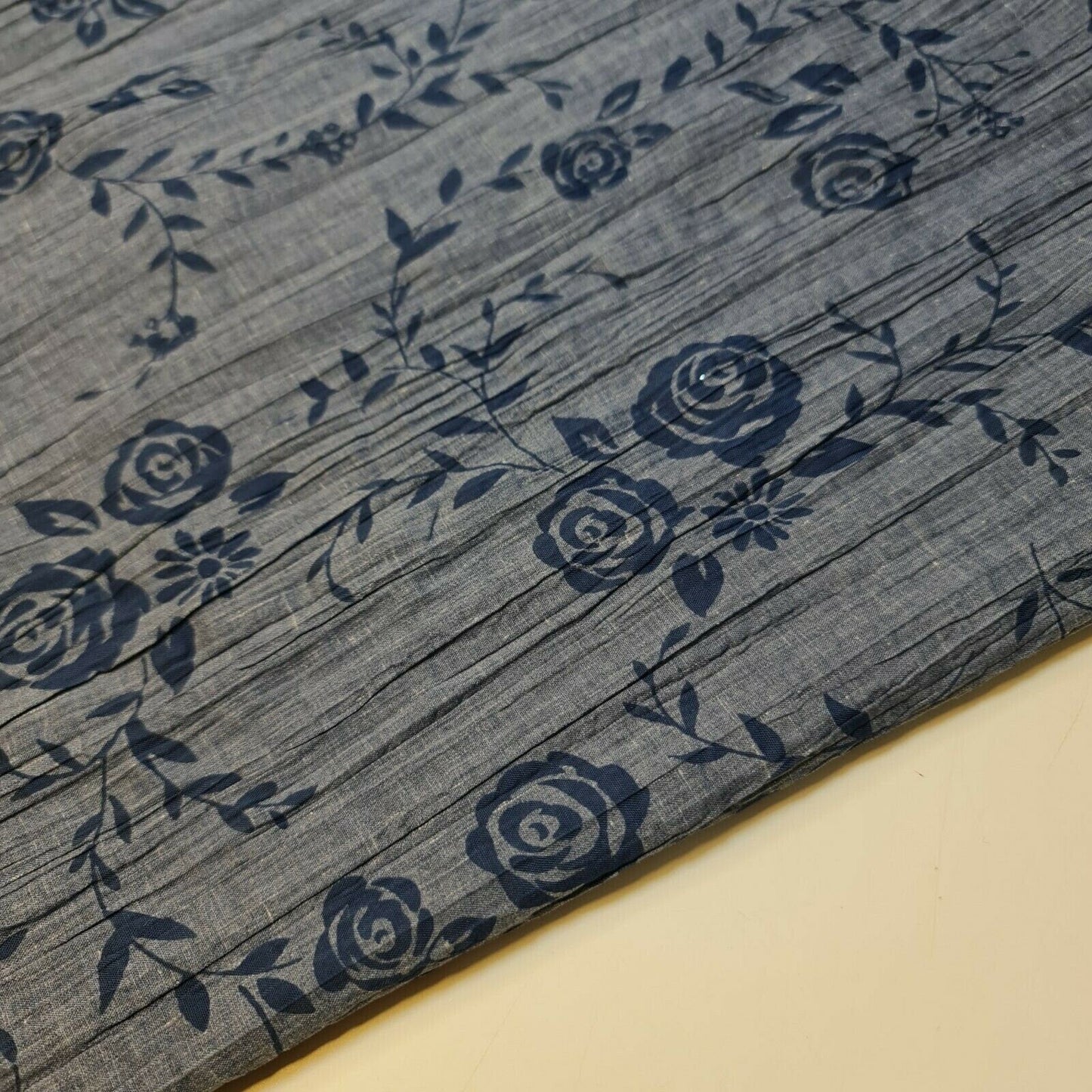 Creased Crinkle 100% Cotton Fabric – 55" Wide Plain & Boho Floral Dress & Craft Material
