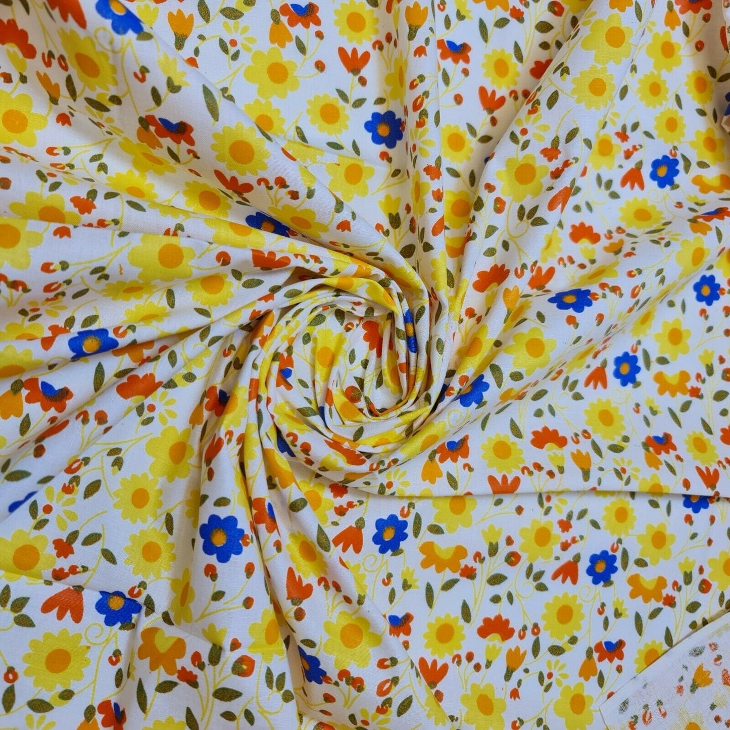 Clearance 100% Cotton Baby Ivory Leopard Ditsy Floral Dress Craft Material Meter