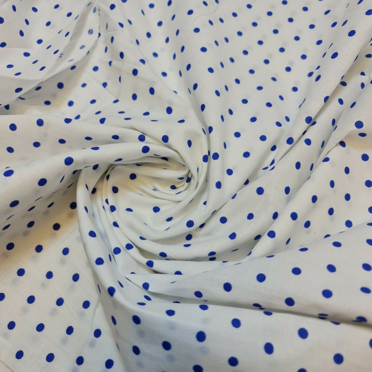 Clearance 100% Cotton Baby Ivory Leopard Ditsy Floral Dress Craft Material Meter