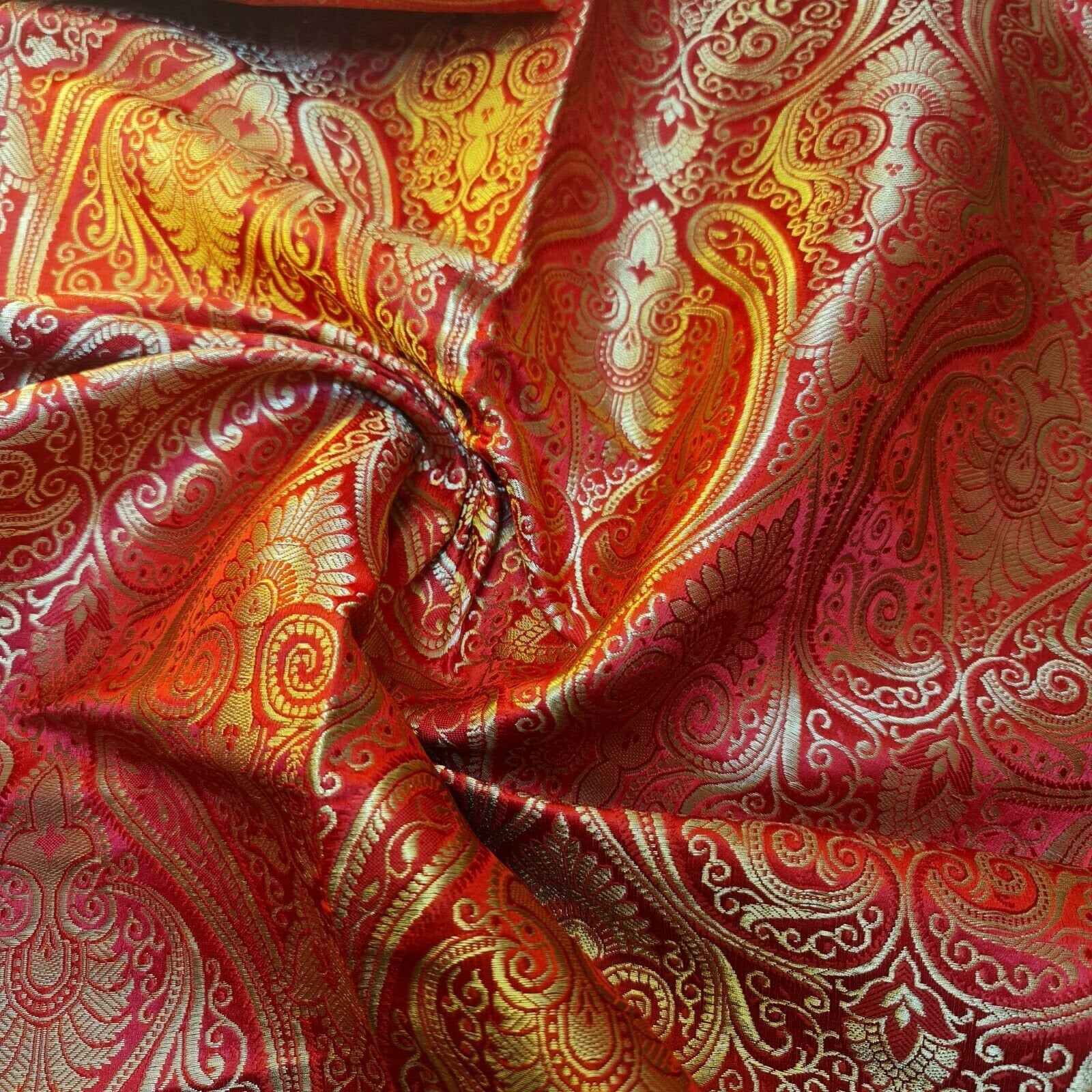 Ornamental Paisley Indian Banarasi Brocade Fabric – 44