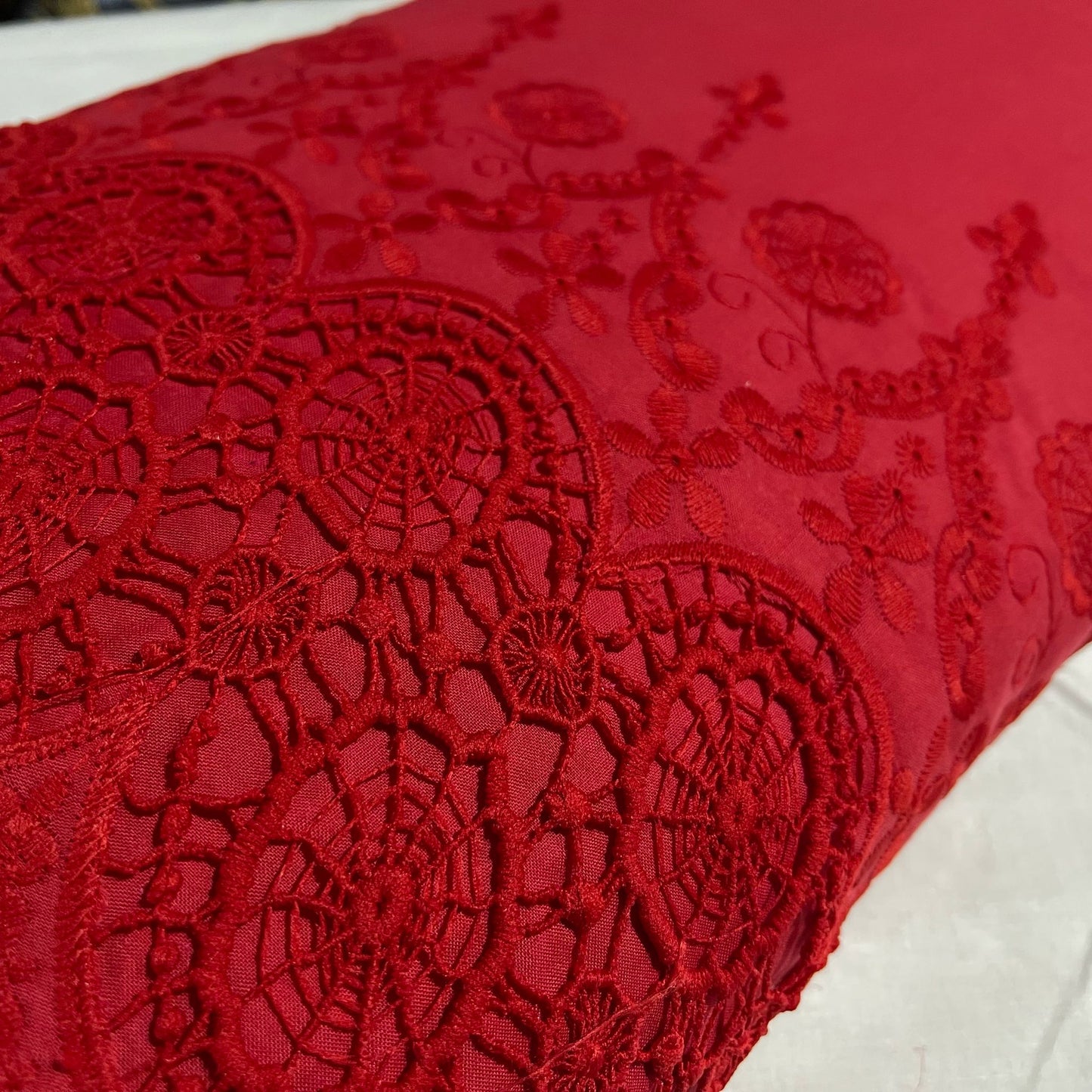Cotton Floral Embroidery Fabric Lace Broderie Anglaise Dress Craft Material 44"