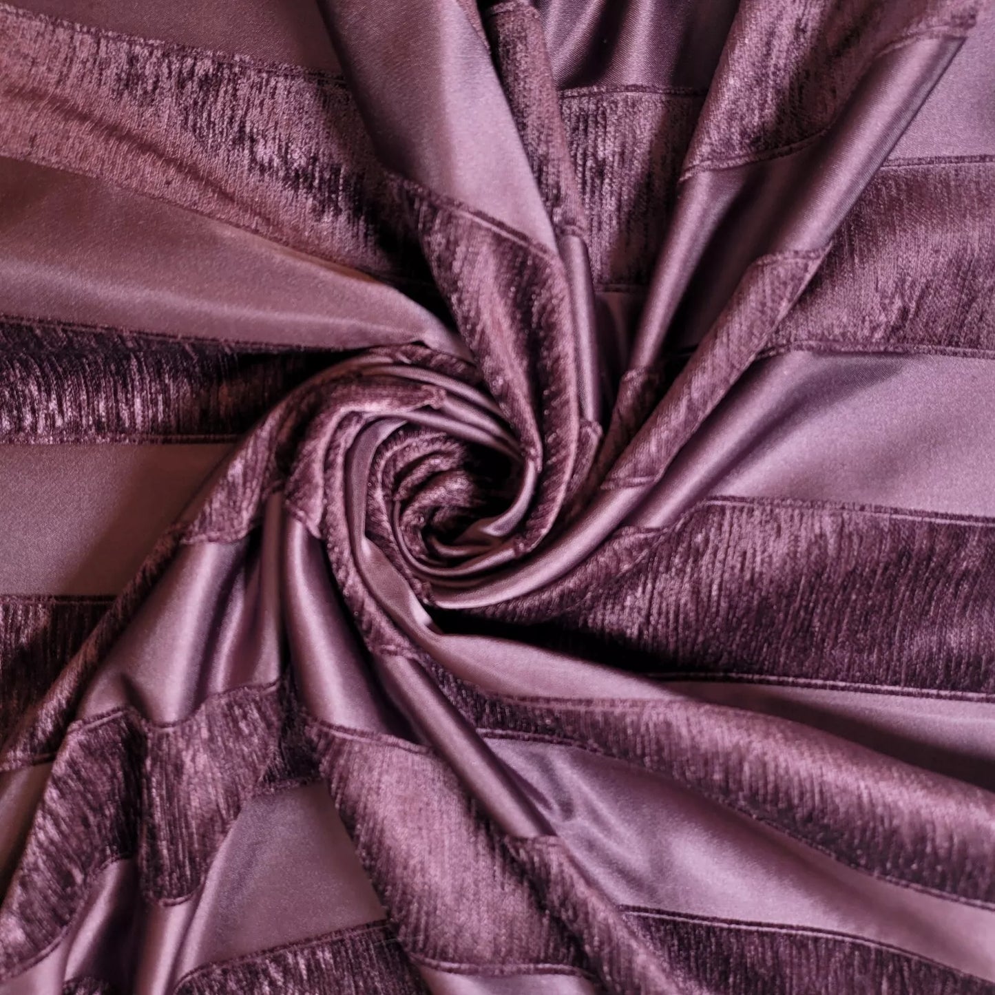 Ex-Designer Stock Upholstery Fabrics – 58" Wide Premium Chenille, Velvet, Linen & Tweed for Soft Furnishing & Crafts