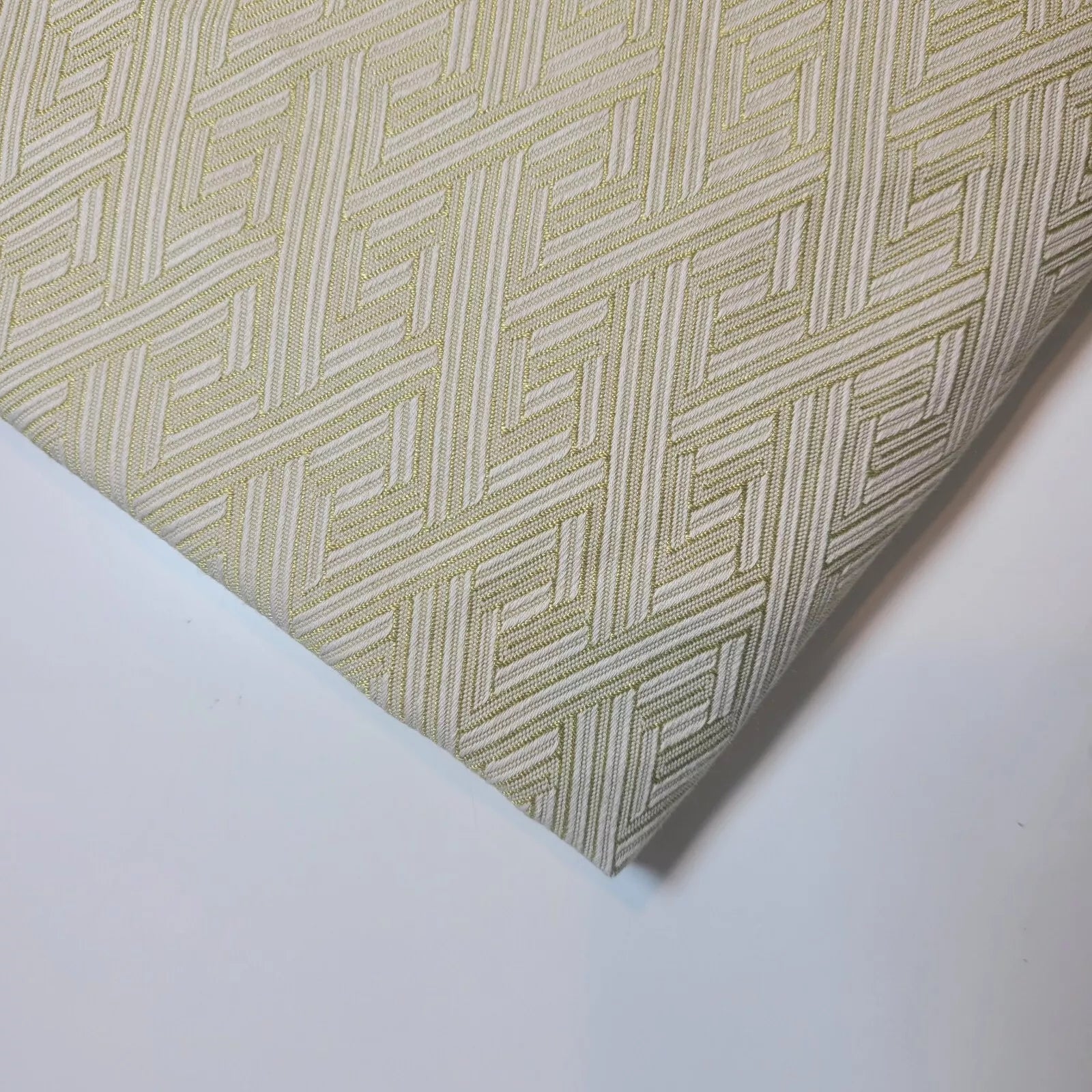 Ex-Designer Stock Upholstery Fabrics – 58