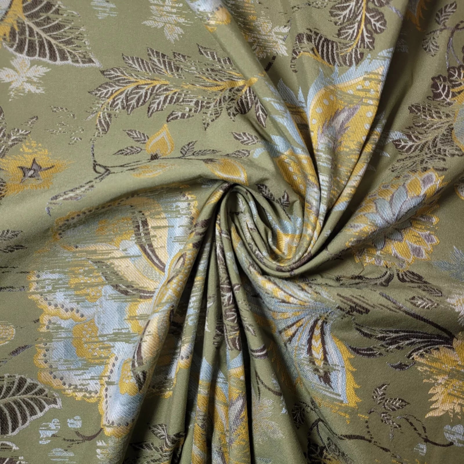 Ex-Designer Stock Upholstery Fabrics – 58