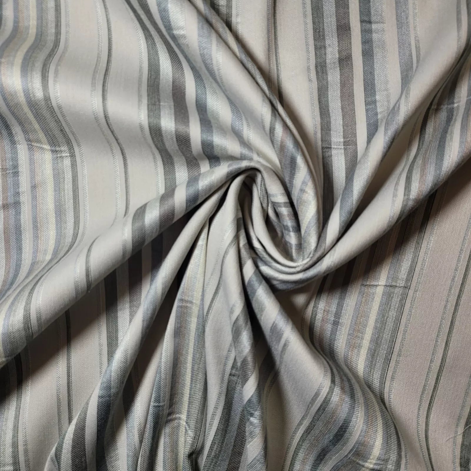 Ex-Designer Stock Upholstery Fabrics – 58