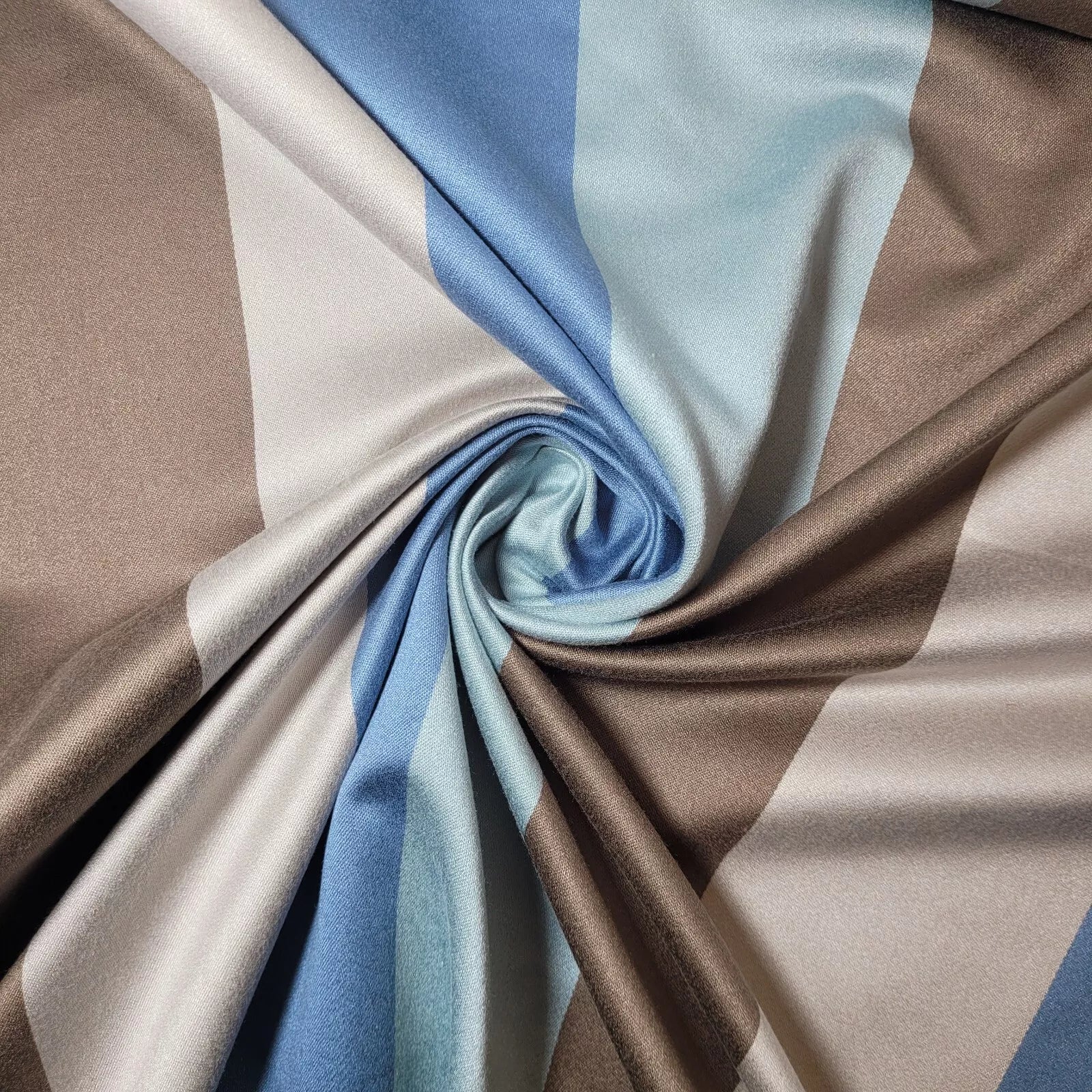 Ex-Designer Stock Upholstery Fabrics – 58