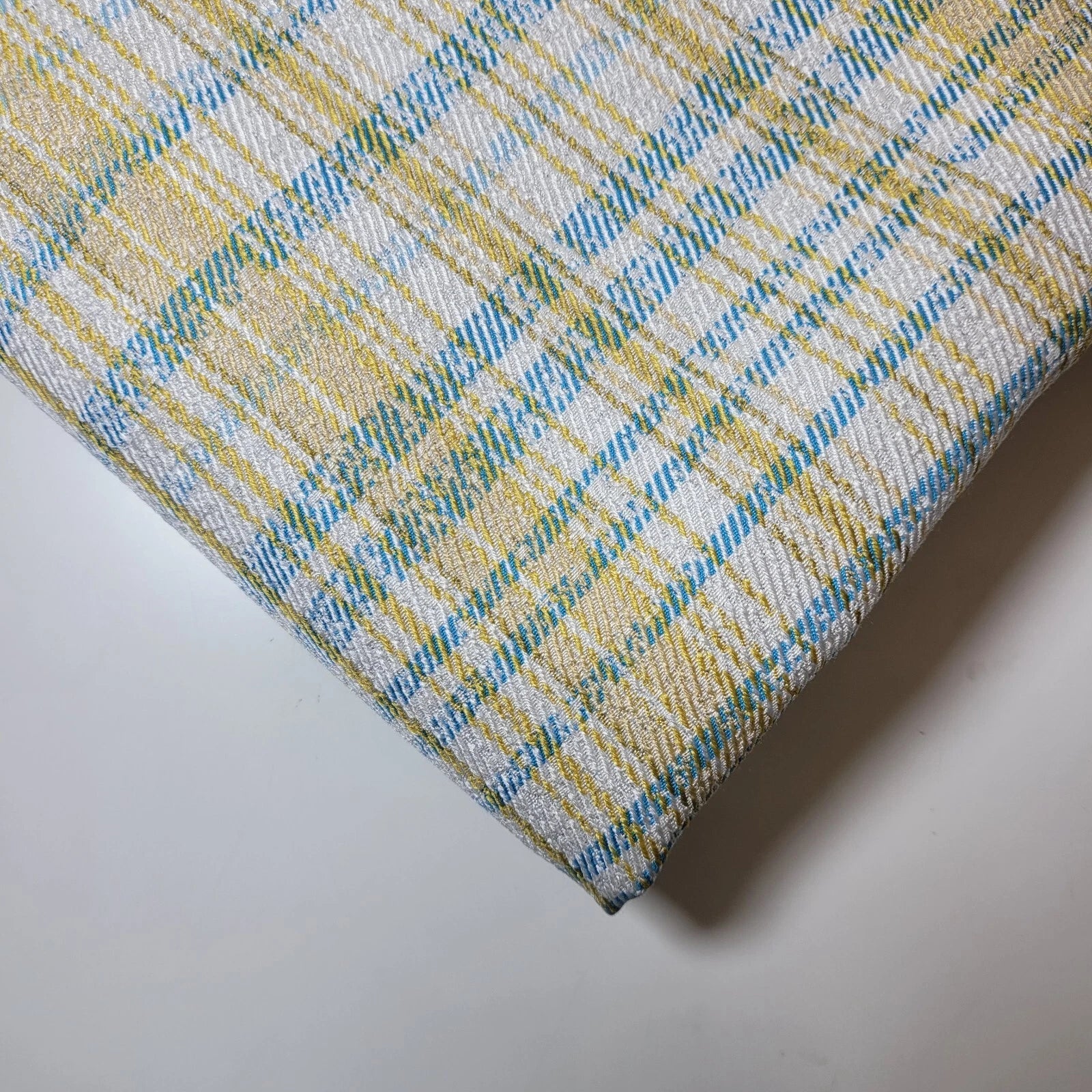Ex-Designer Stock Upholstery Fabrics – 58