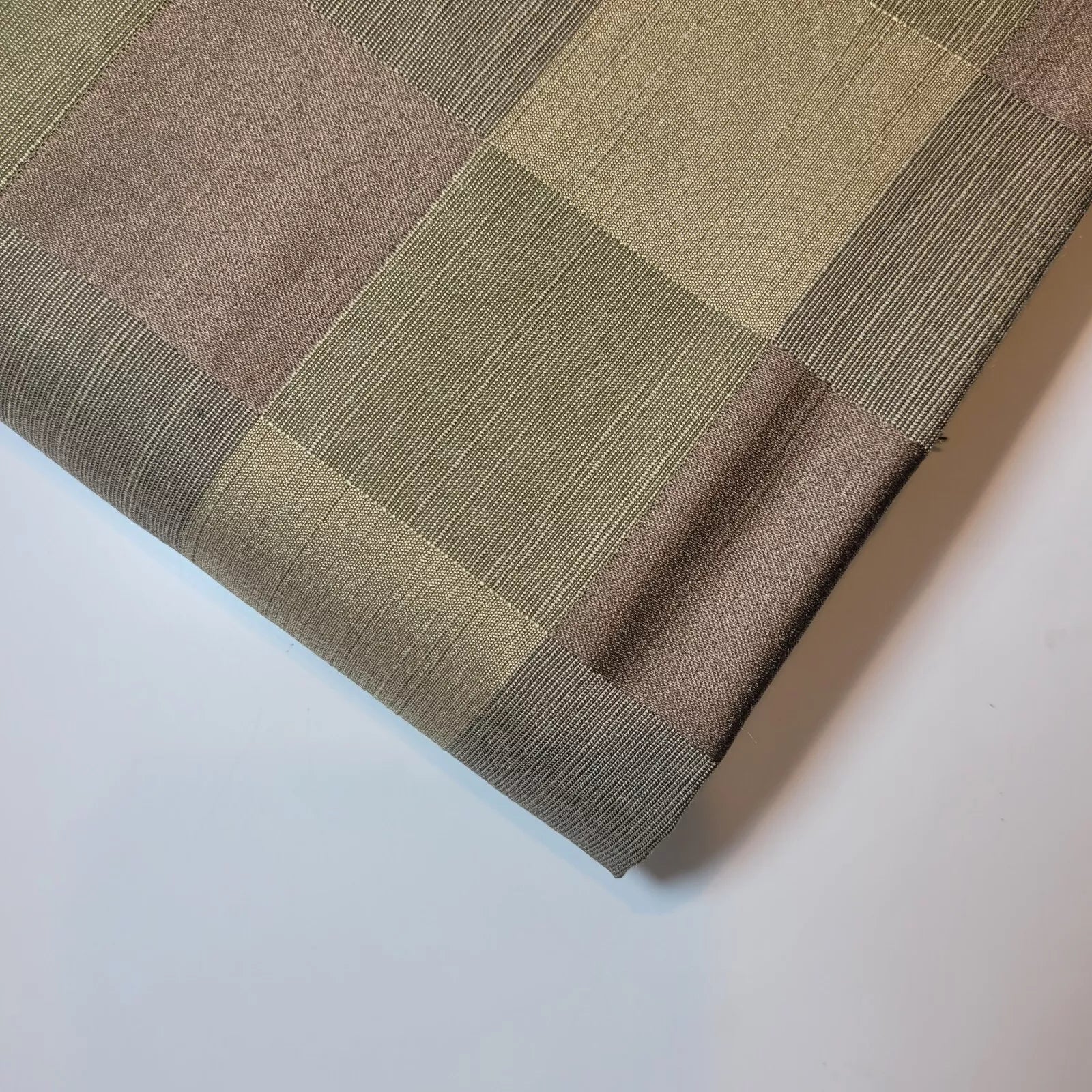 Ex-Designer Stock Upholstery Fabrics – 58