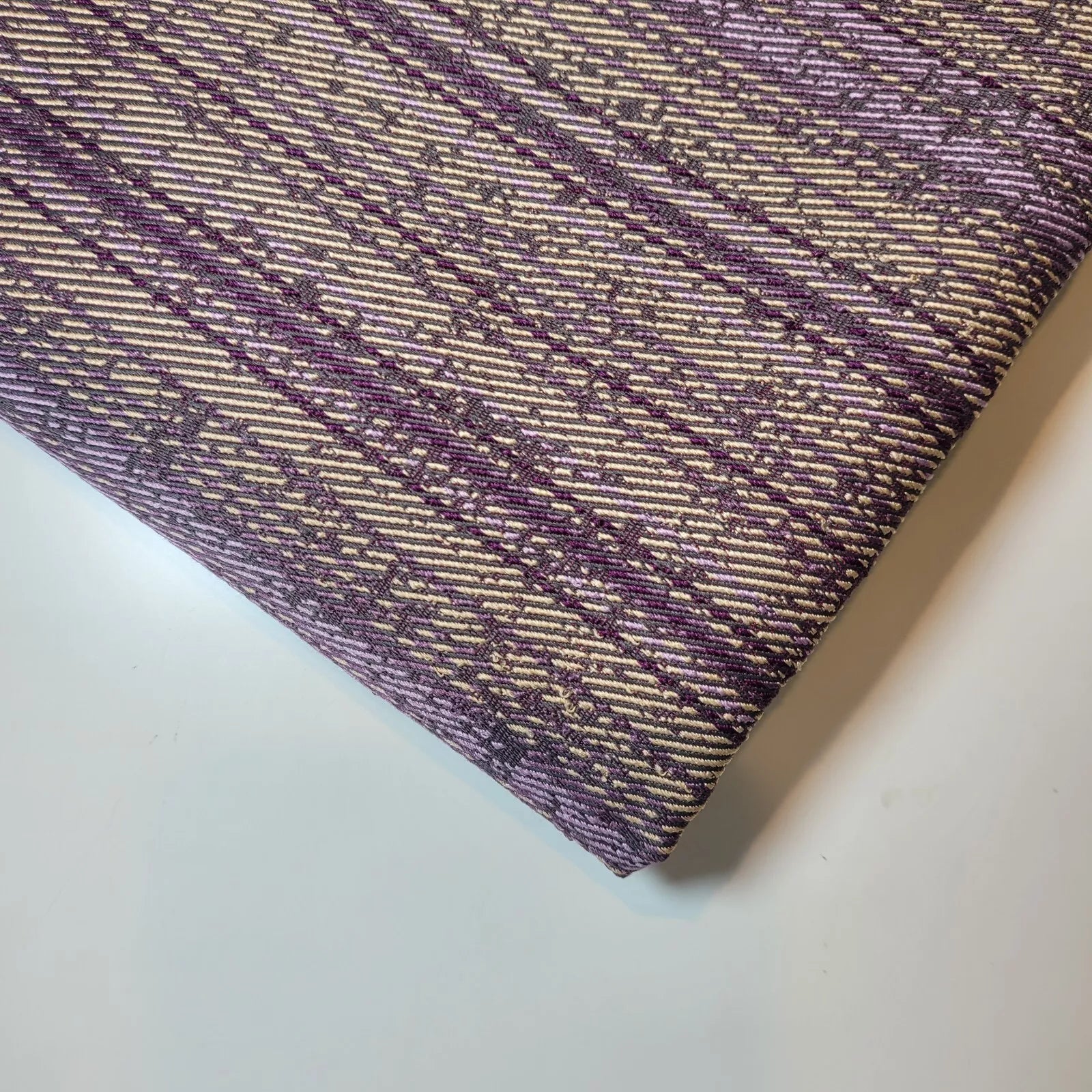 Ex-Designer Stock Upholstery Fabrics – 58
