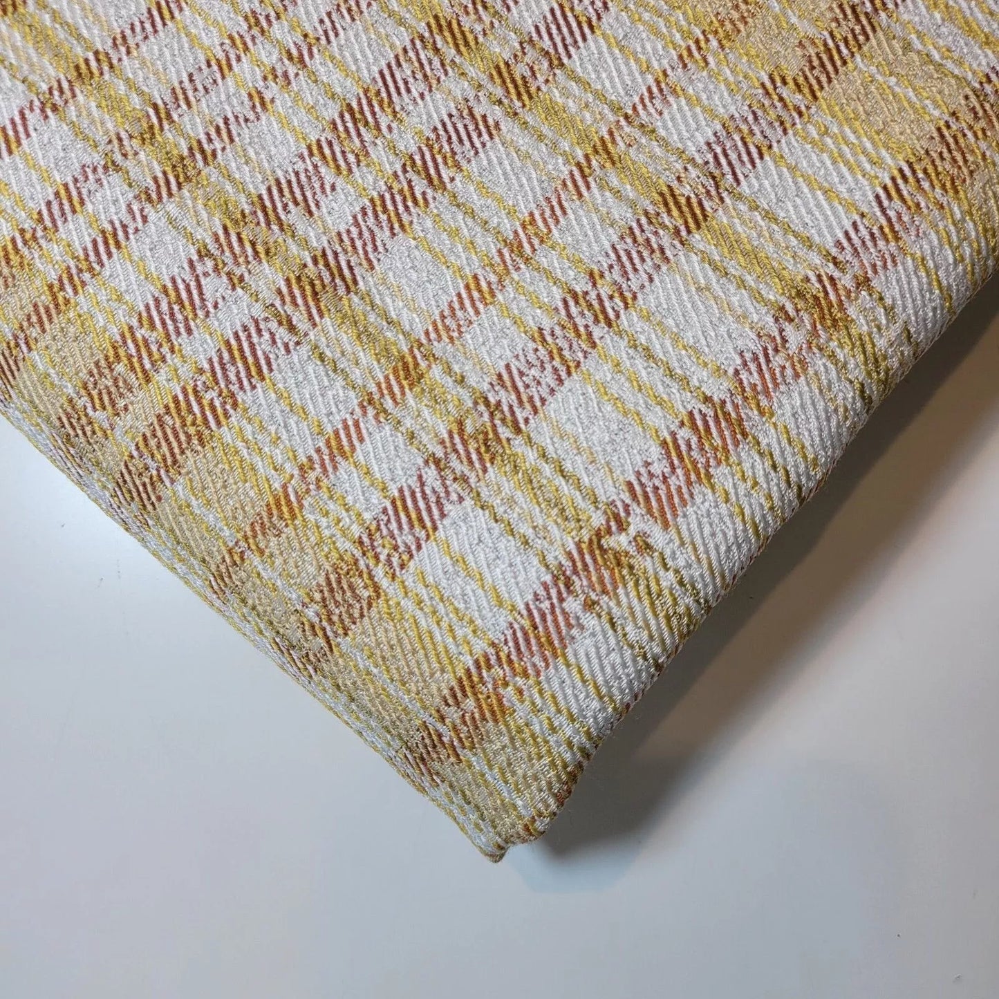 Ex-Designer Stock Upholstery Fabrics – 58" Wide Premium Chenille, Velvet, Linen & Tweed for Soft Furnishing & Crafts
