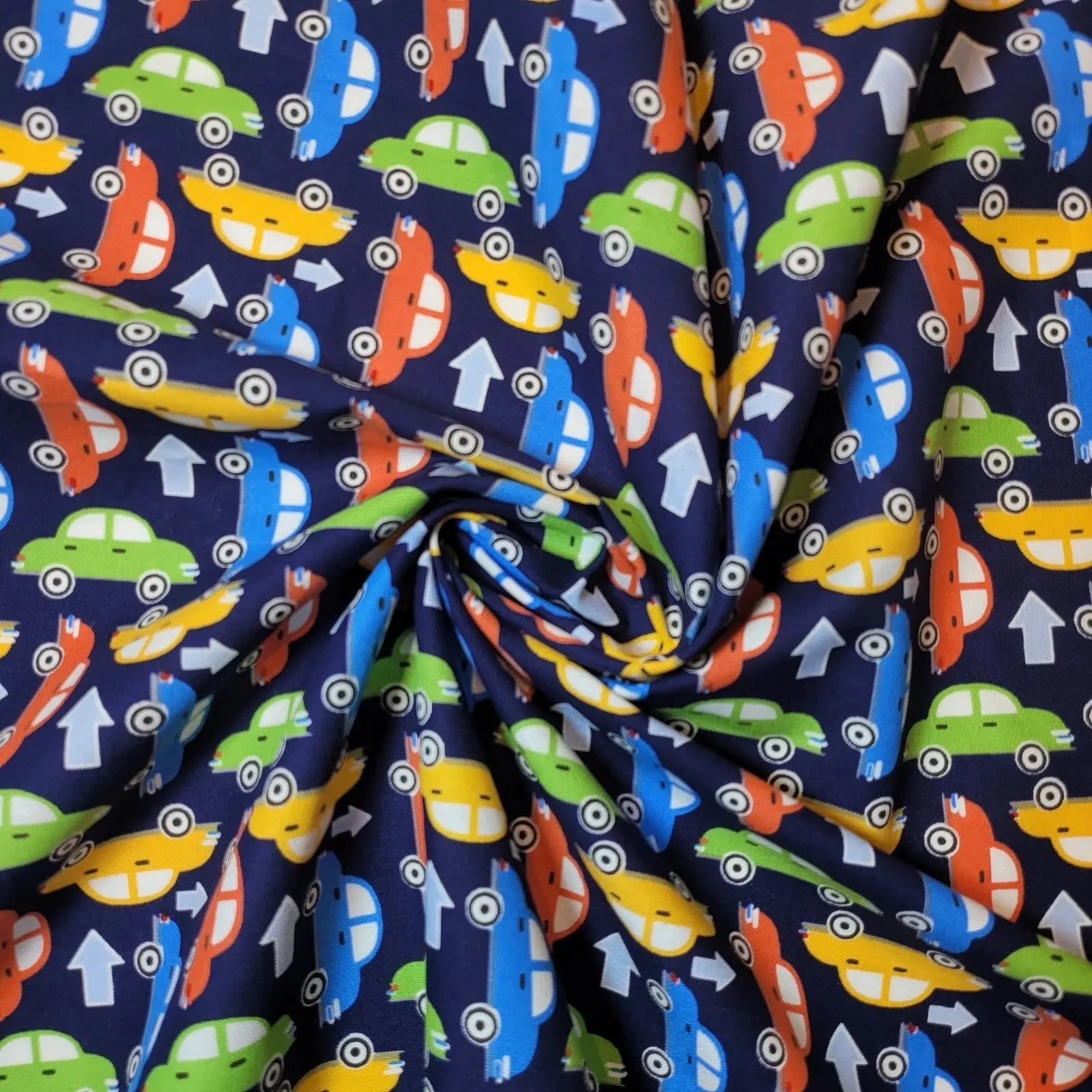 100% Cotton Quilting Fabric | Floral Dress, Craft, Costume & Patchwork Material – 44