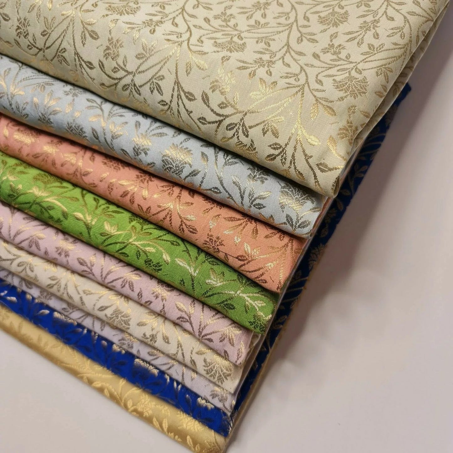 Floral Gold Metallic Indian Banaras Brocade Fabric | 44" (112cm) Wide Waistcoat, Dressmaking & Curtain Material – Sold by the Meter