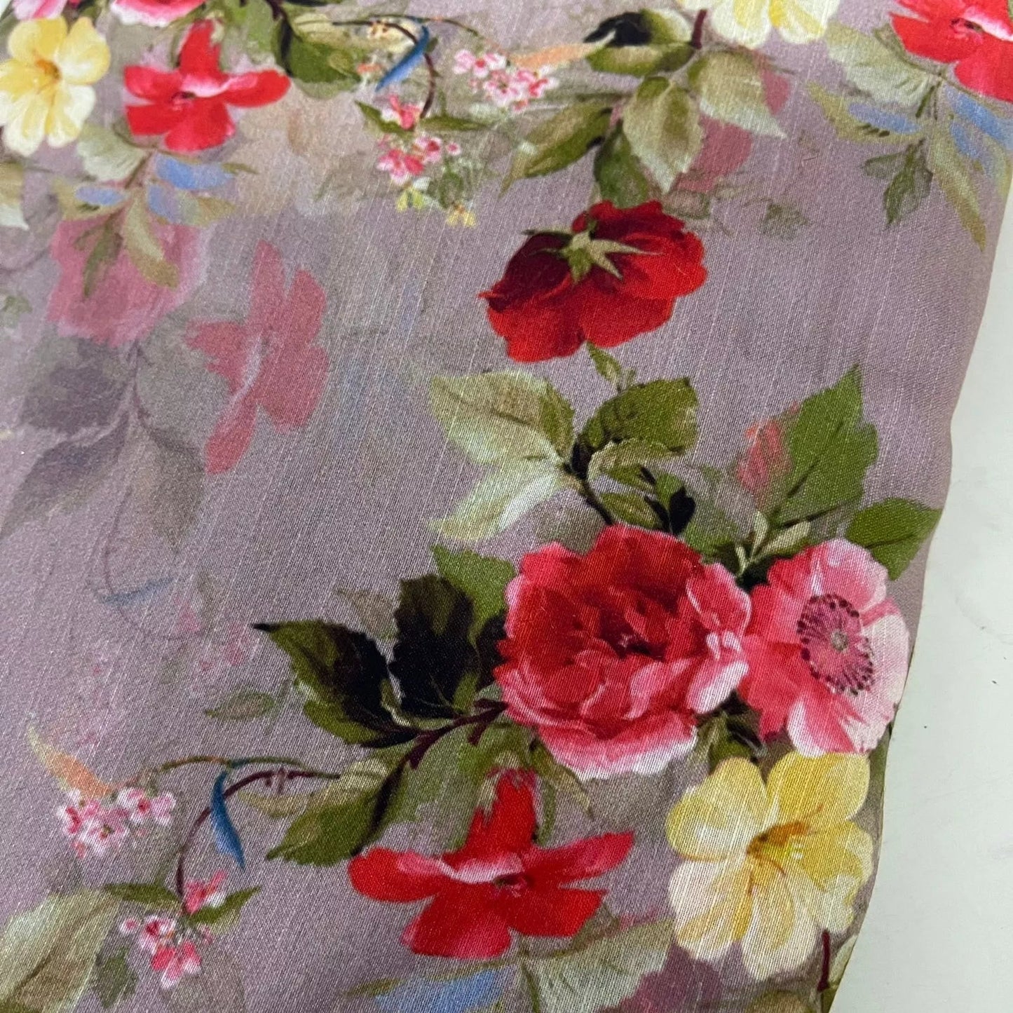 Digital Floral Print Polycotton Fabric | 44" (112cm) Wide Soft Lightweight Dressmaking & Craft Material – Sold by the Metre  9746879674