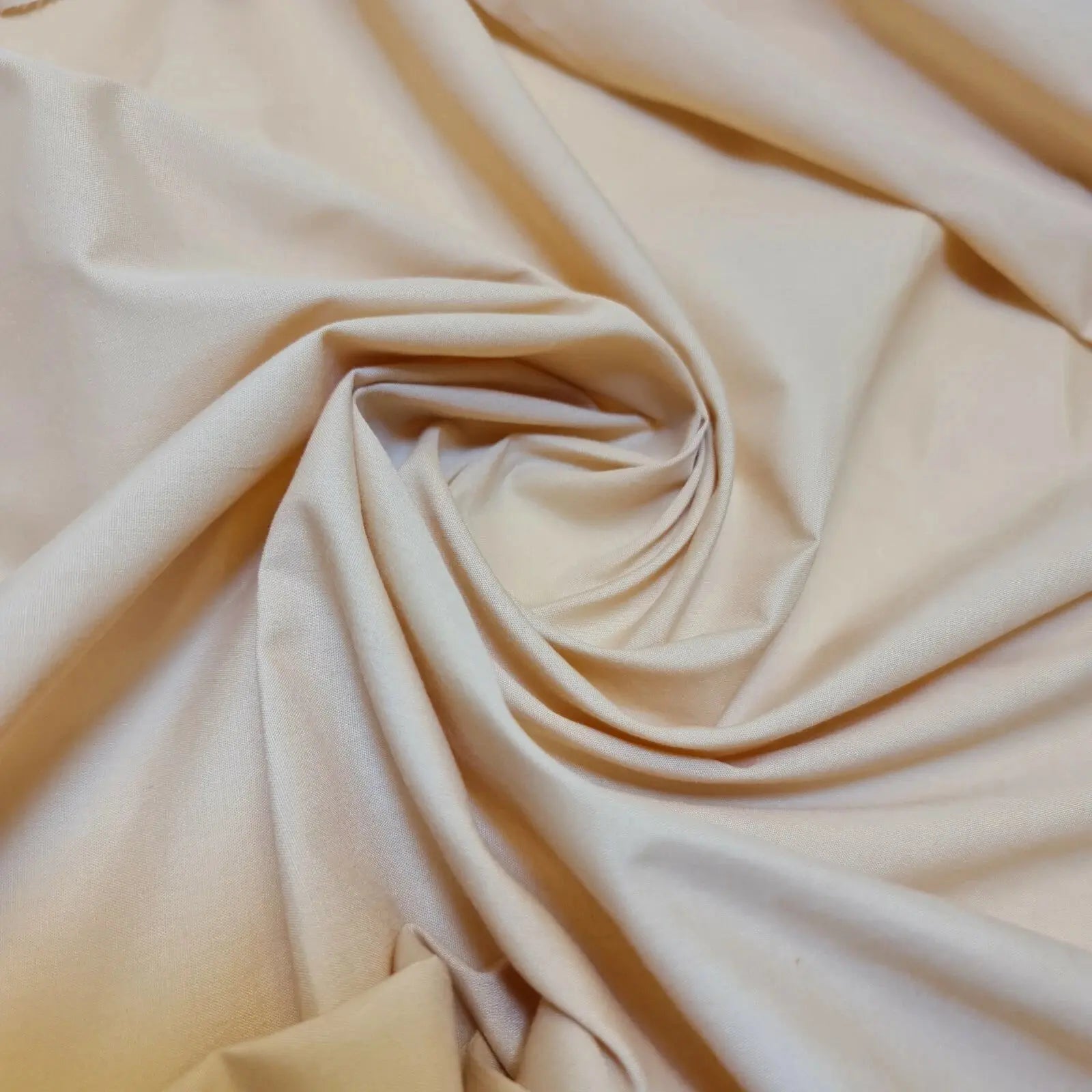 Plain Polycotton Fabric – 112cm (44