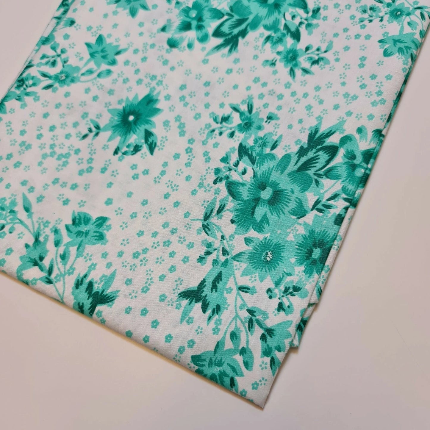 100% Cotton Printed Fabric | Leopard, Ditsy, Vintage, Polka & Rose Floral Designs – 44" (112cm) Wide Soft Dressmaking & Craft Material – Sold by the Metre