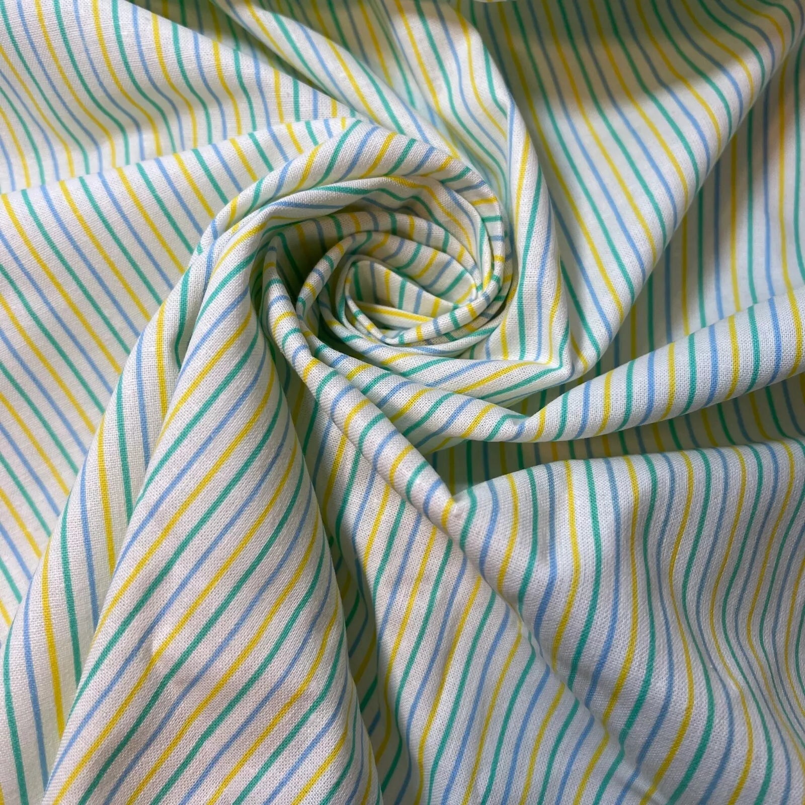 100% Cotton Vintage Floral Fabric | 44