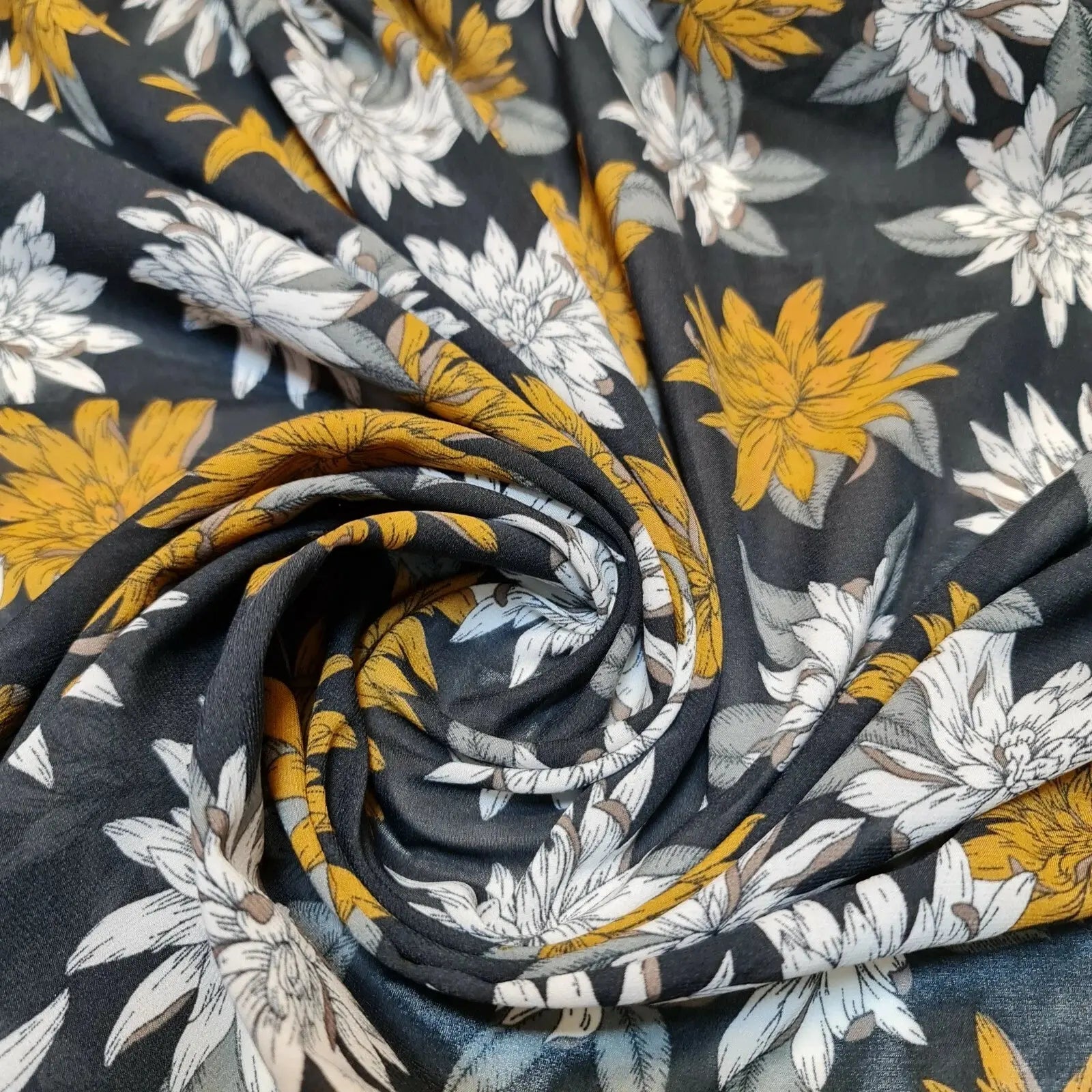 Floral, Animal & Paisley Printed Fabric | 58" (147cm) Wide Georgette, Chiffon & Crepe Dressmaking Material – Sold by the Metre