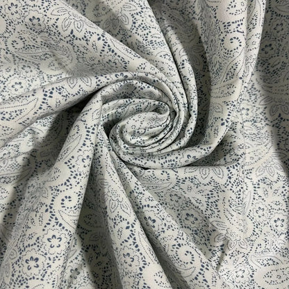 Floral 100% Cotton Paisley Fabric | 44" (112cm) Wide Dressmaking, Craft & Quilting Material – Sold by the Meter  Paisley Floral