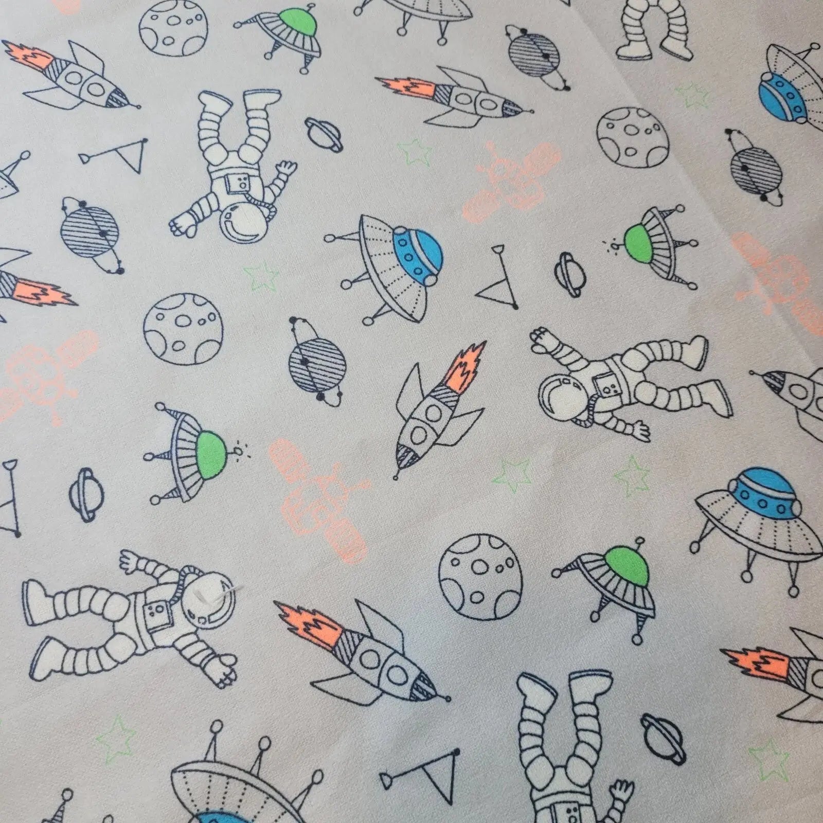 100% Cotton Brushed Flannel Winceyette Fabric | 44" (112cm) Wide Printed Quilting, Sewing & Craft Material – Sold by the Meter
