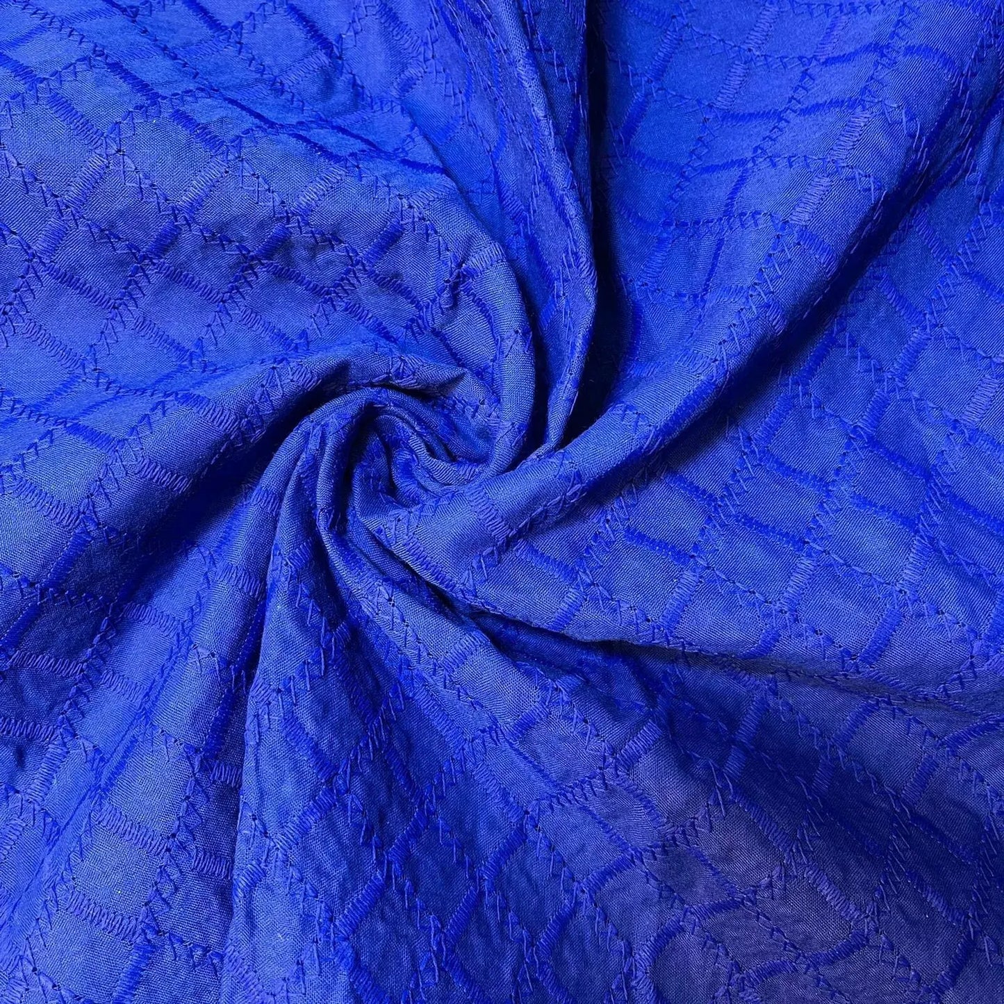 100% Cotton Lawn Broderie Anglaise Schiffli Embroidery Fabric | 44" (112cm) Wide Soft Dressmaking & Craft Material – Sold by the Meter