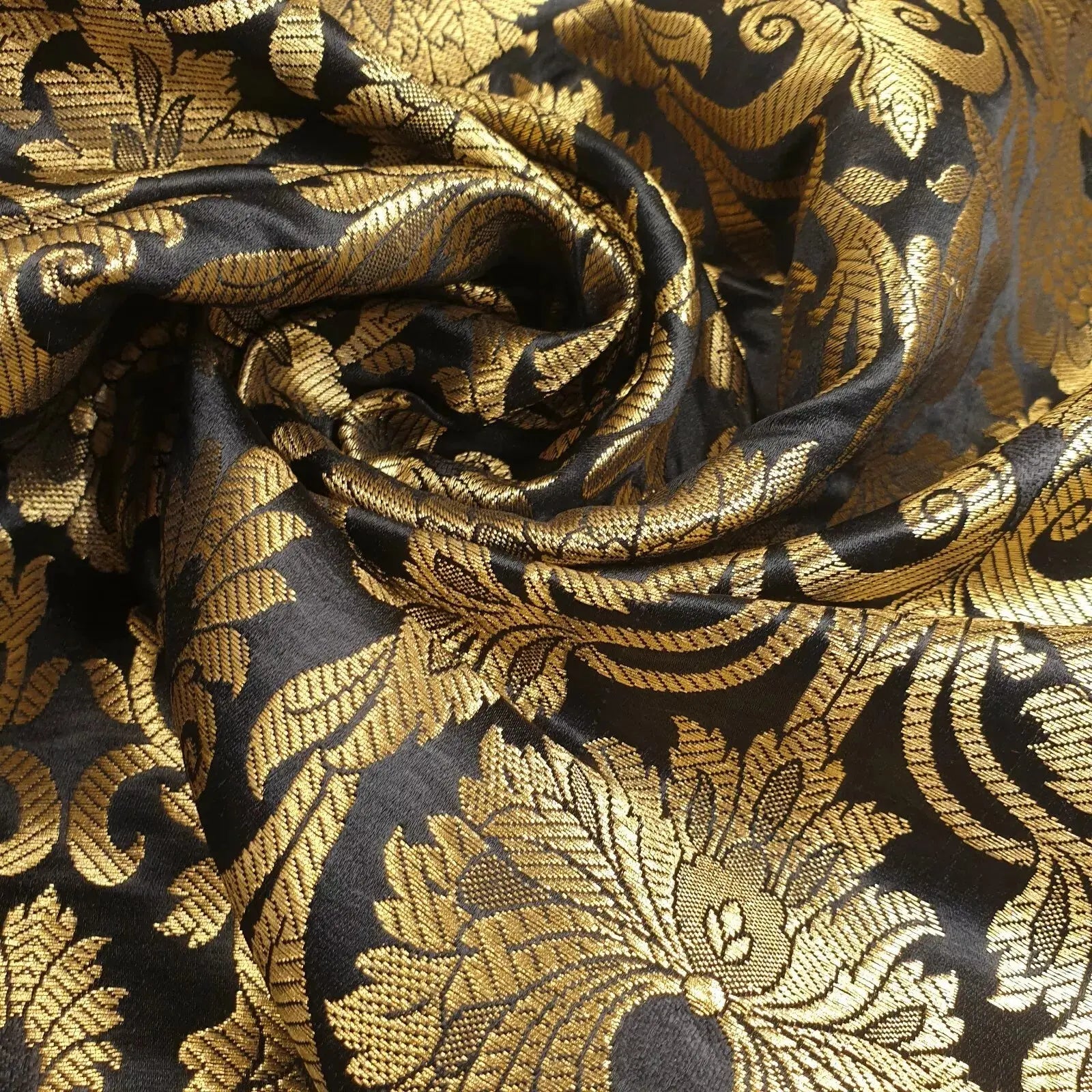 Ornamental Floral Gold Metallic Indian Banarasi Brocade Fabric | 44