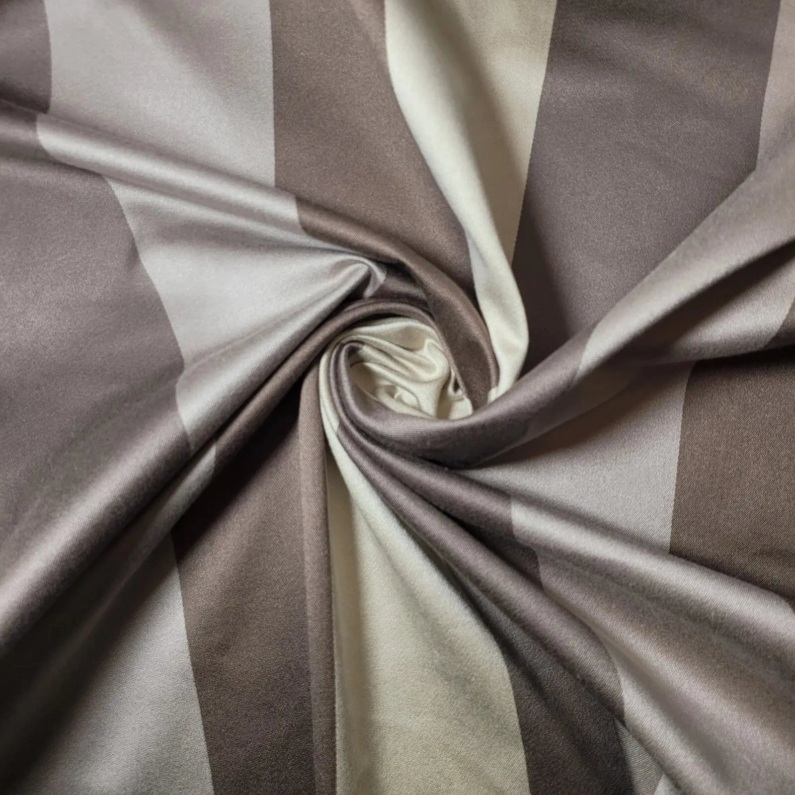 Ex-Designer Stock Upholstery Fabrics | 58" (147cm) Wide Premium Chenille, Velvet, Linen & Tweed for Soft Furnishings & Crafts – Sold by the Metre
