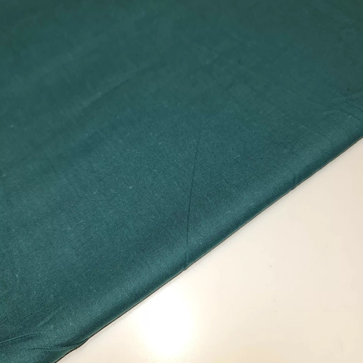Clearance 100% Cotton Plain Solid Fabric | 44" (112cm) Wide Quilting, Dressmaking & Craft Material – 23-Metre Bolt