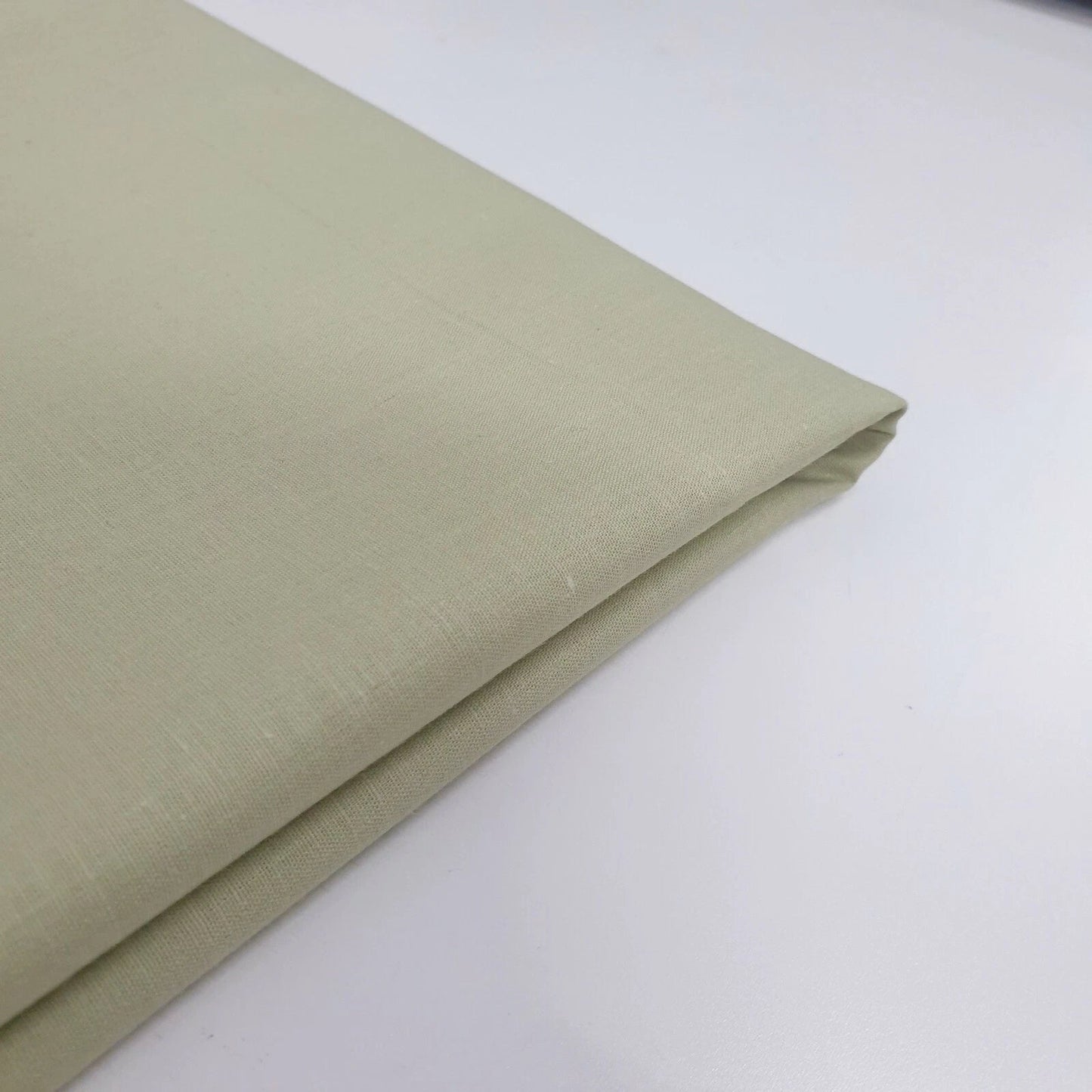 Clearance 100% Cotton Plain Solid Fabric | 44" (112cm) Wide Quilting, Dressmaking & Craft Material – 23-Metre Bolt