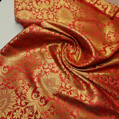 Floral Gold Leaf Damask Banarasi Brocade Fabric | Ornamental Metallic Indian Jacquard 44" (112cm) Wide – Sold by the Metre