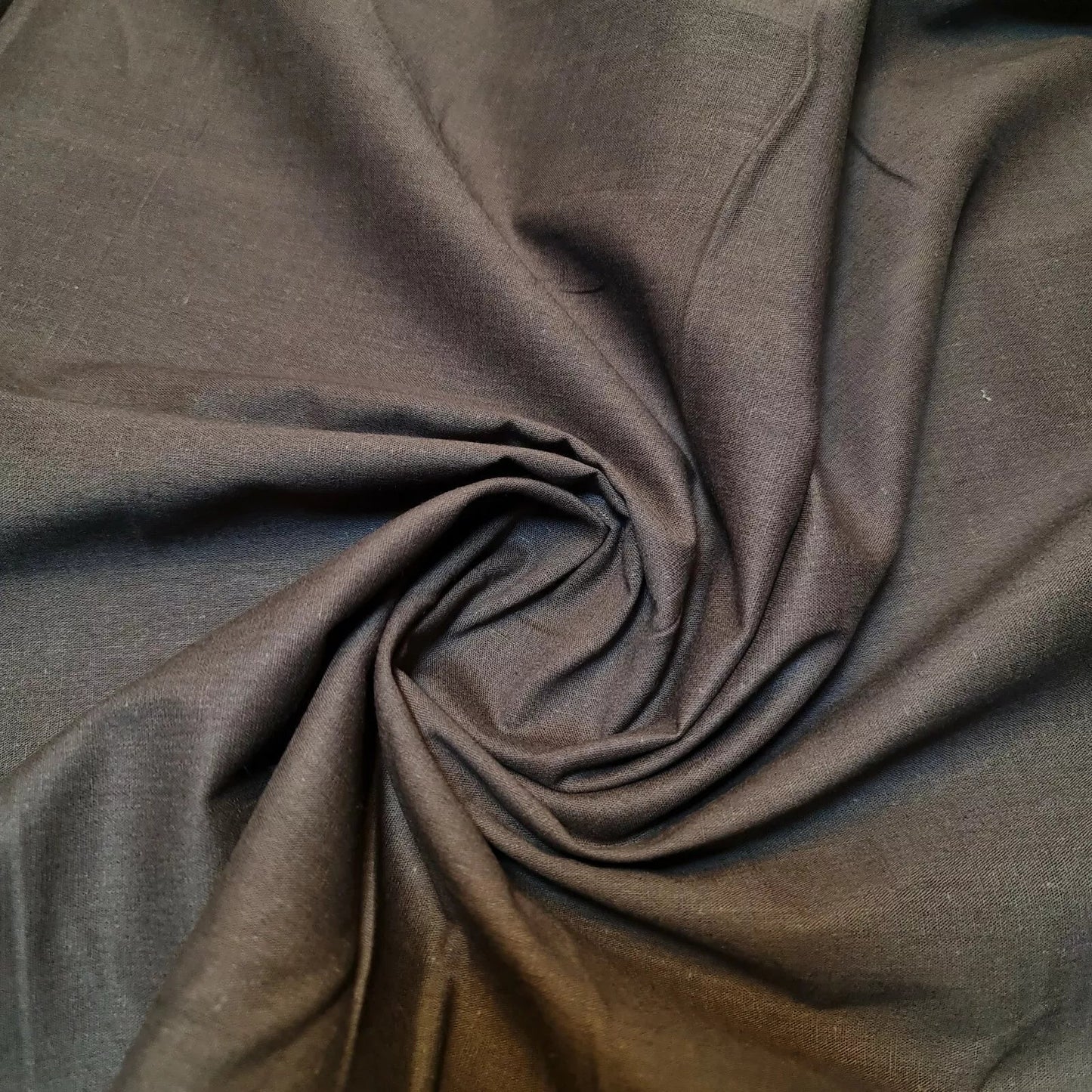 Clearance 100% Cotton Plain Solid Fabric | 44" (112cm) Wide Quilting, Dressmaking & Craft Material – 23-Metre Bolt  Brown