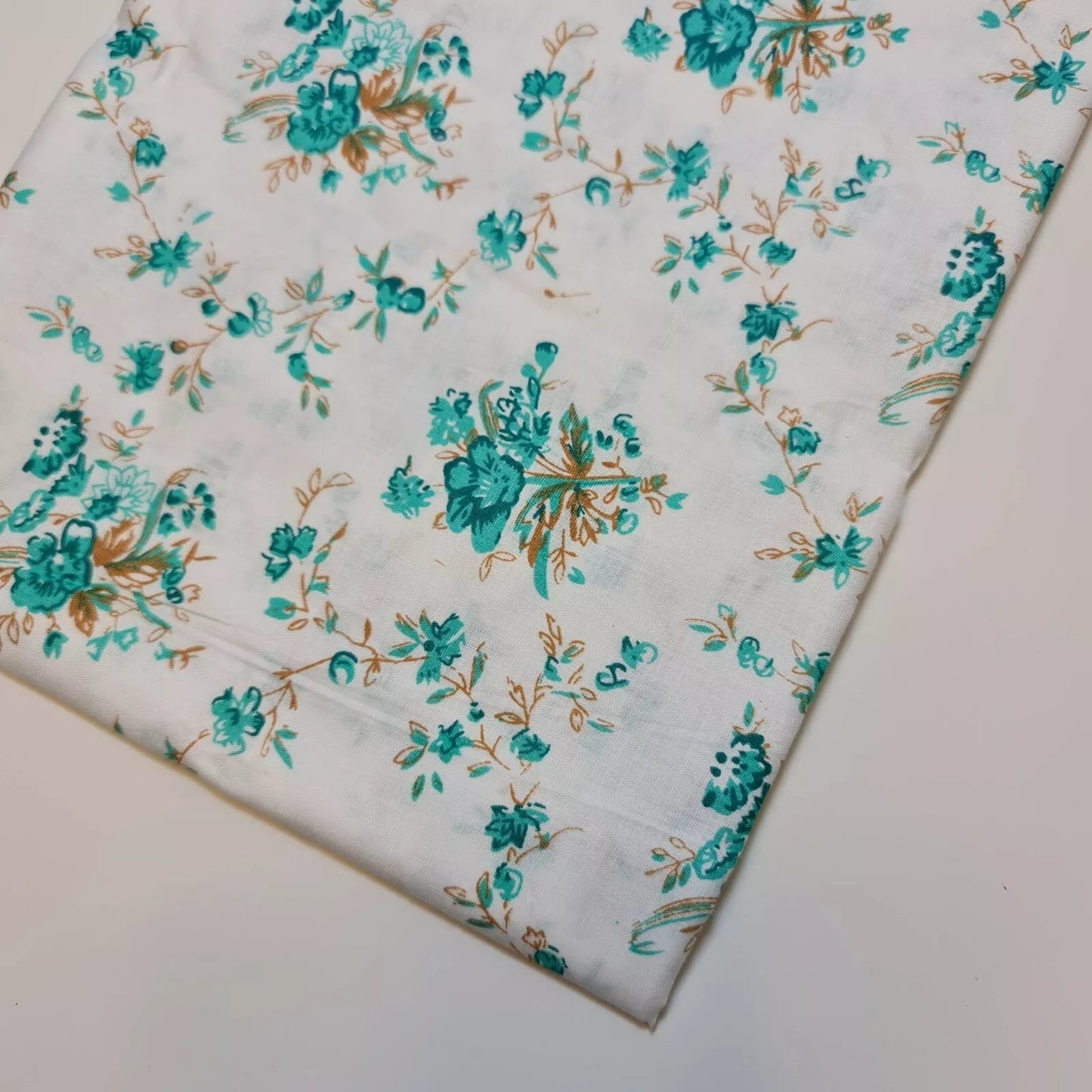 100% Cotton Printed Fabric | Leopard, Ditsy, Vintage, Polka & Rose Floral Designs – 44" (112cm) Wide Soft Dressmaking & Craft Material – Sold by the Metre