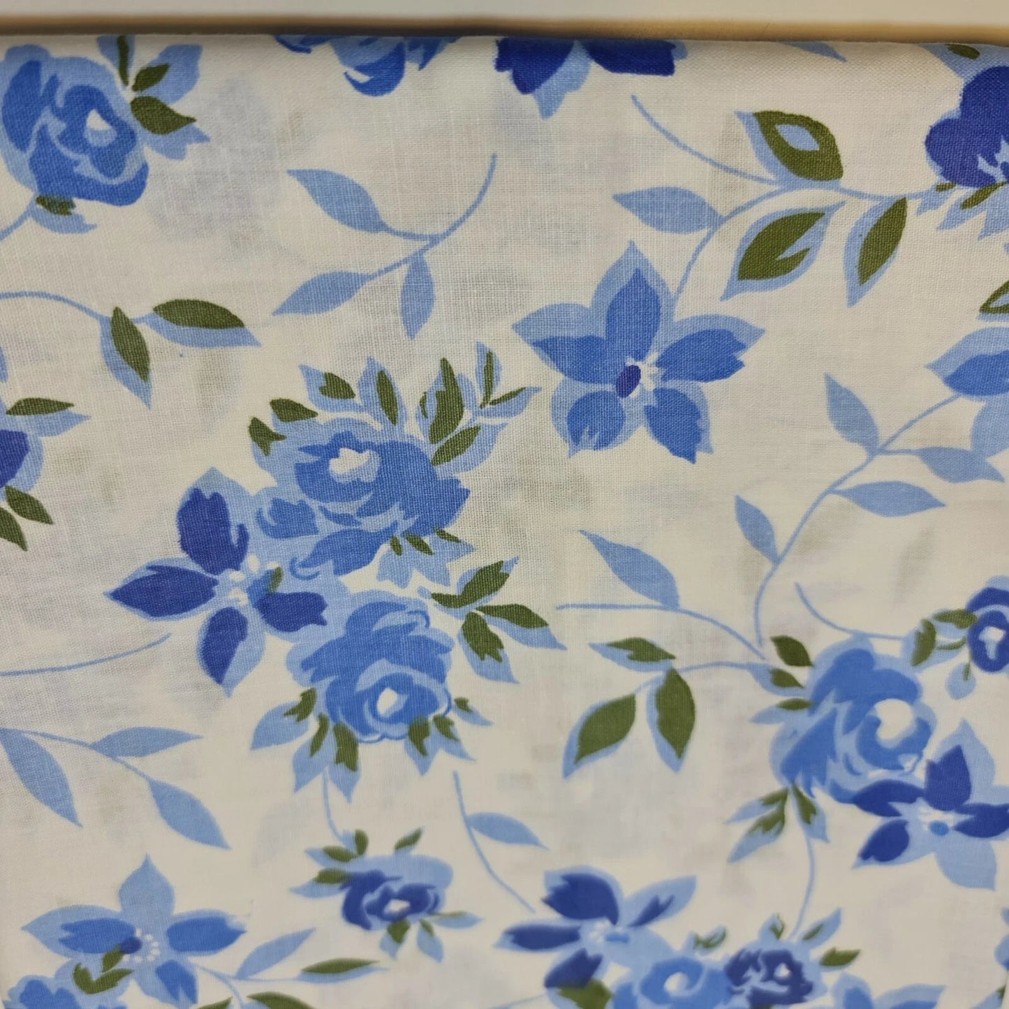 100% Cotton Printed Fabric | Leopard, Ditsy, Vintage, Polka & Rose Floral Designs – 44" (112cm) Wide Soft Dressmaking & Craft Material – Sold by the Metre