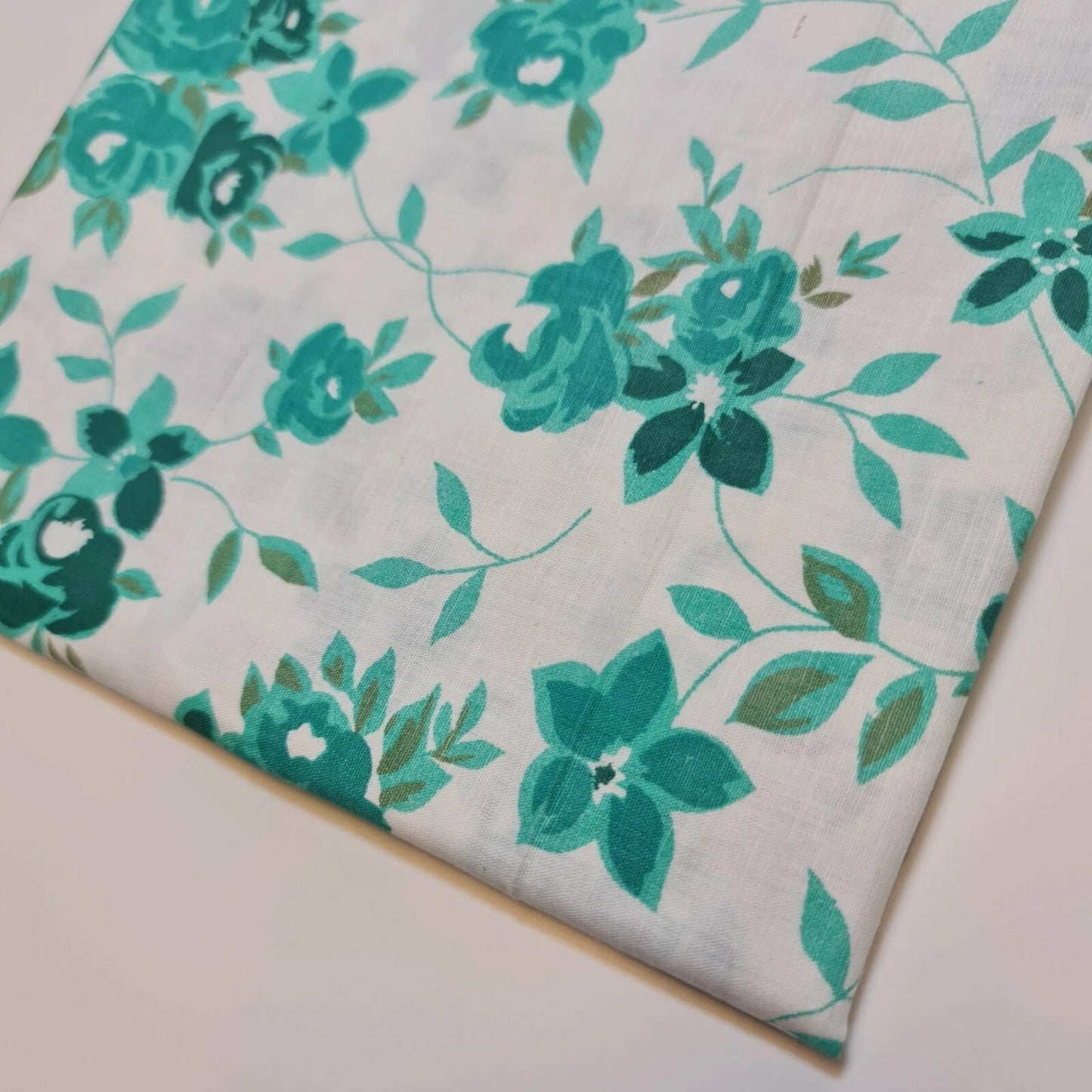 100% Cotton Printed Fabric | Leopard, Ditsy, Vintage, Polka & Rose Floral Designs – 44" (112cm) Wide Soft Dressmaking & Craft Material – Sold by the Metre