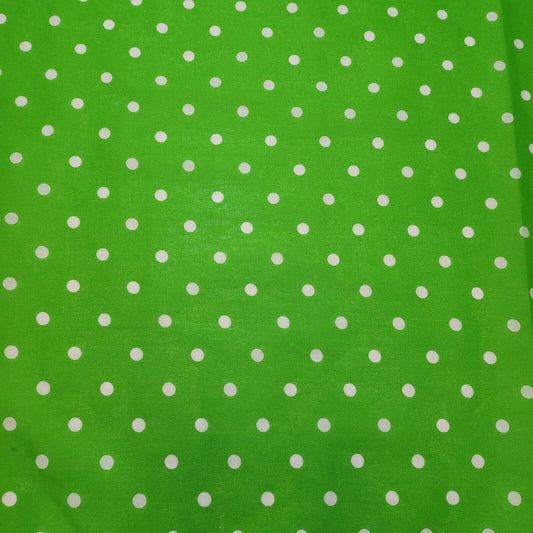 GREEN PEA PIN SPOTTY POLKA DOT POLYCOTTON FABRIC DRESS QUILTING MATERIAL 44"