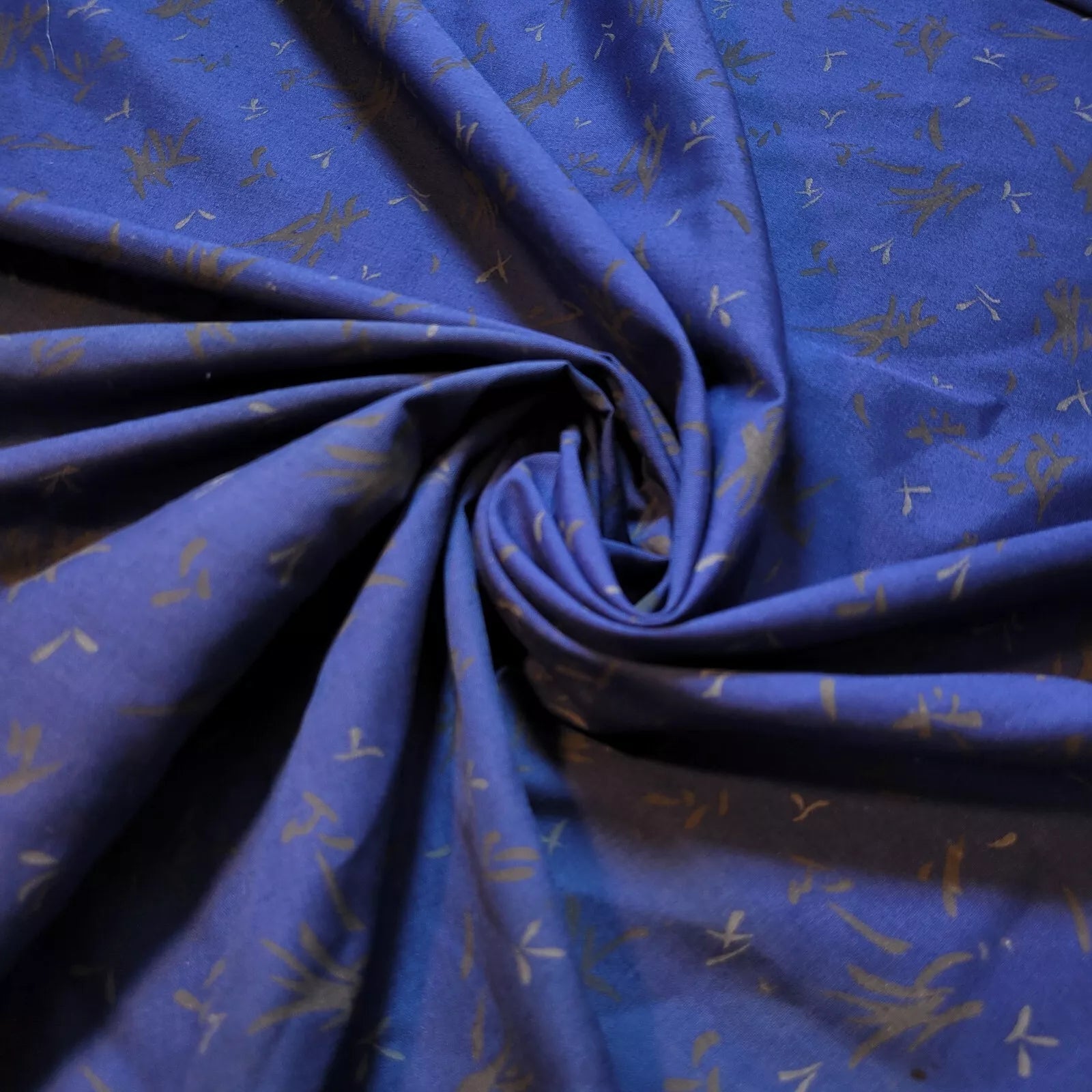 100% Cotton Vintage Floral Fabric | 44