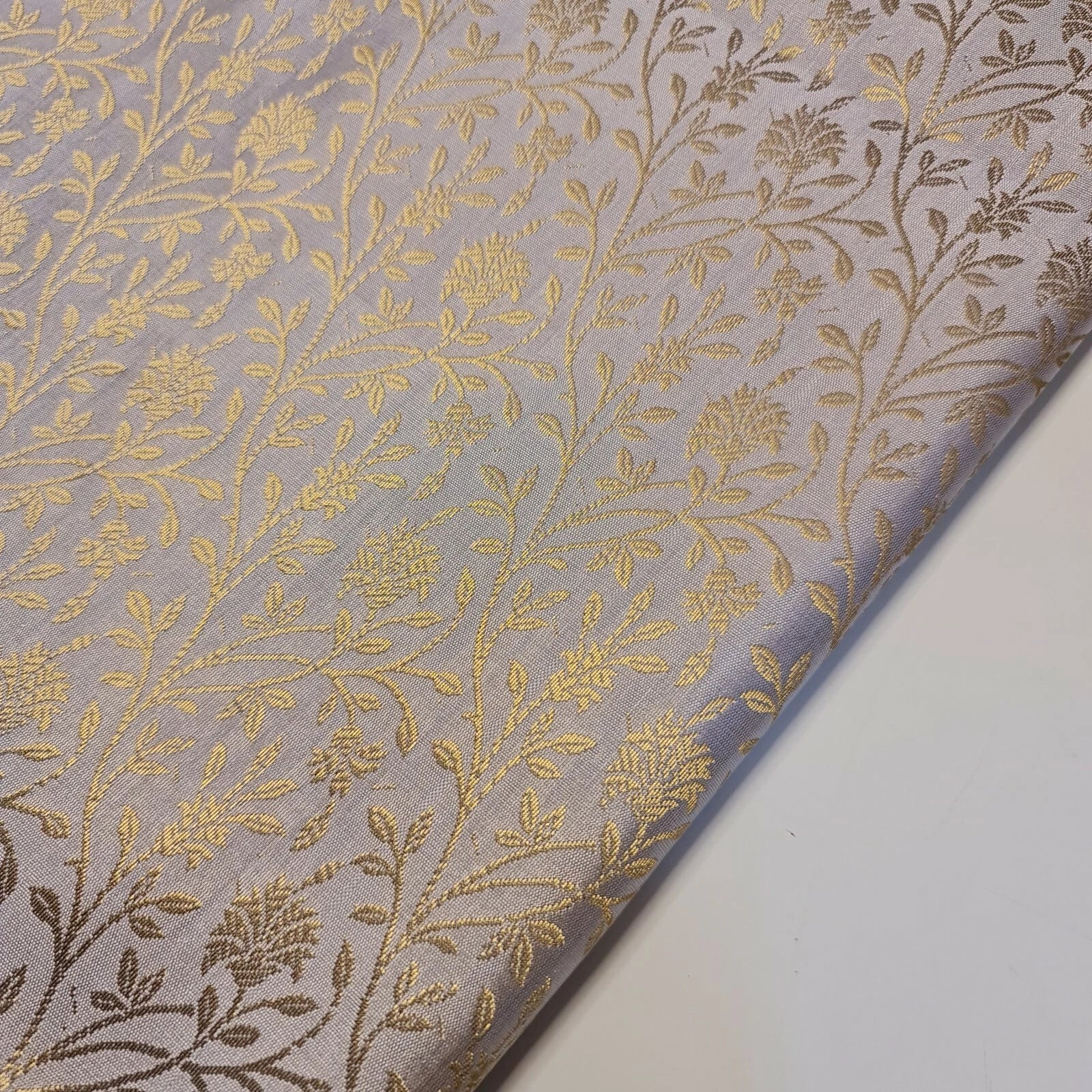 Floral Gold Metallic Indian Banaras Brocade Fabric | 44" (112cm) Wide Waistcoat, Dressmaking & Curtain Material – Sold by the Meter
