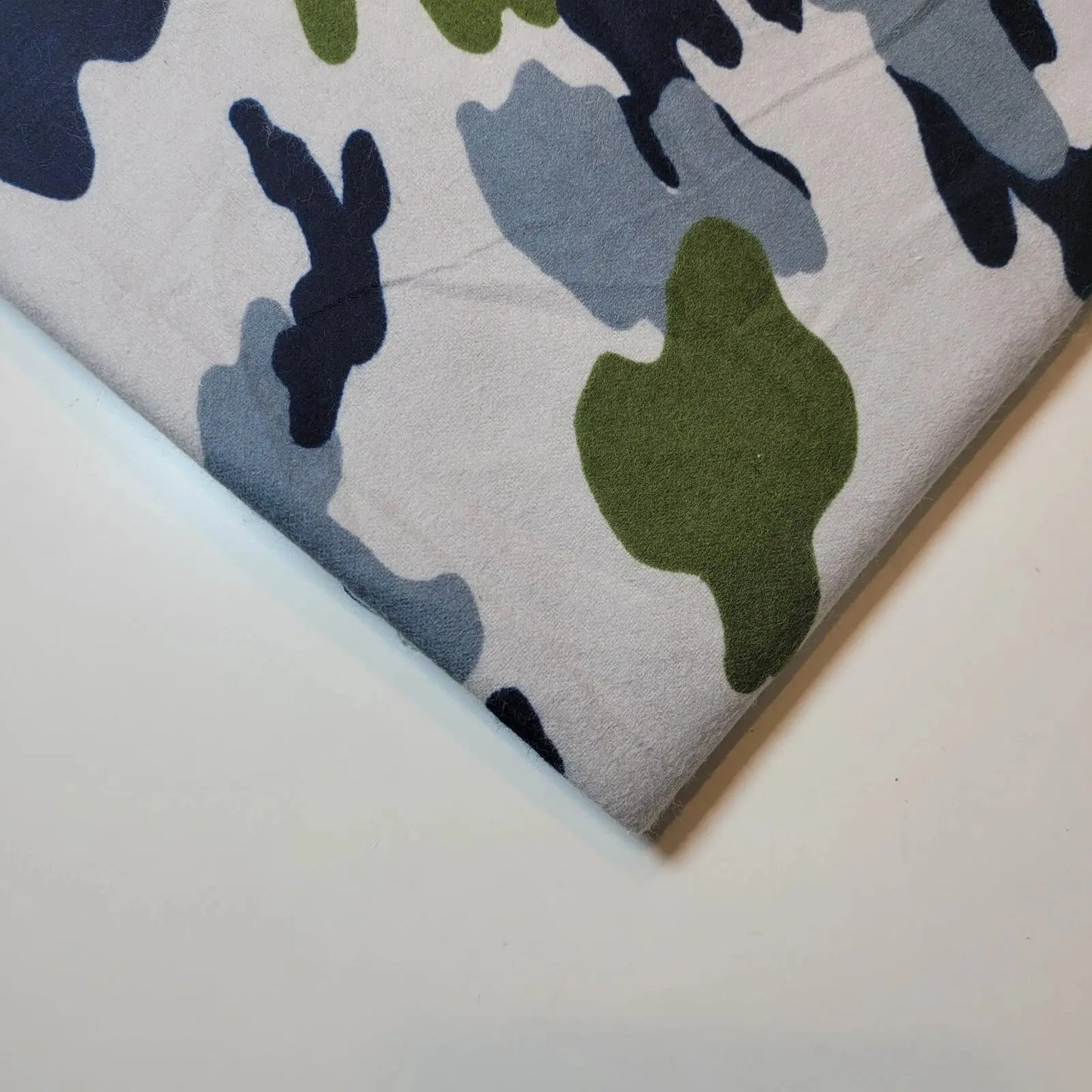 100% Cotton Brushed Flannel Winceyette Fabric | 44" (112cm) Wide Printed Quilting, Sewing & Craft Material – Sold by the Meter