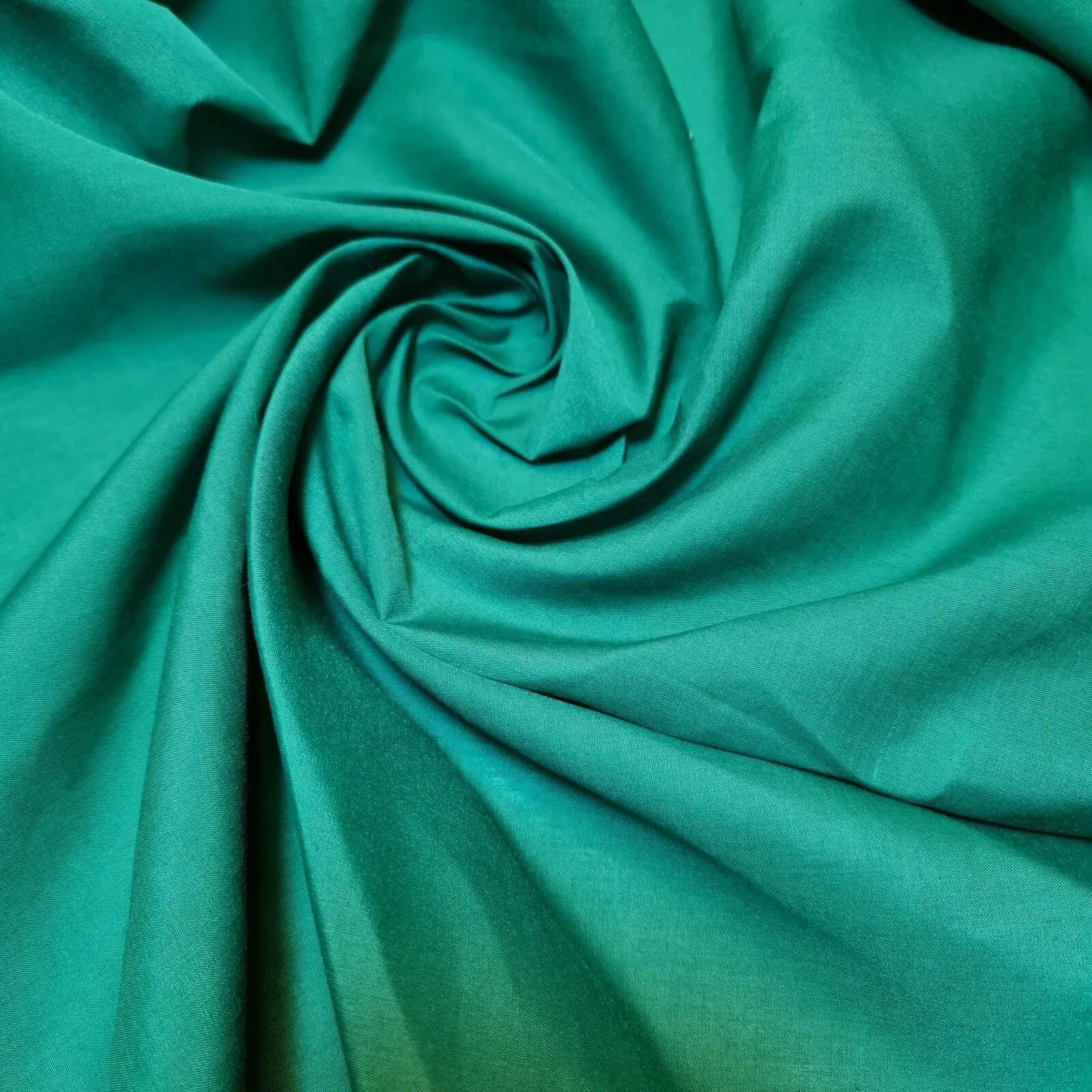 Plain Polycotton Fabric – 112cm (44