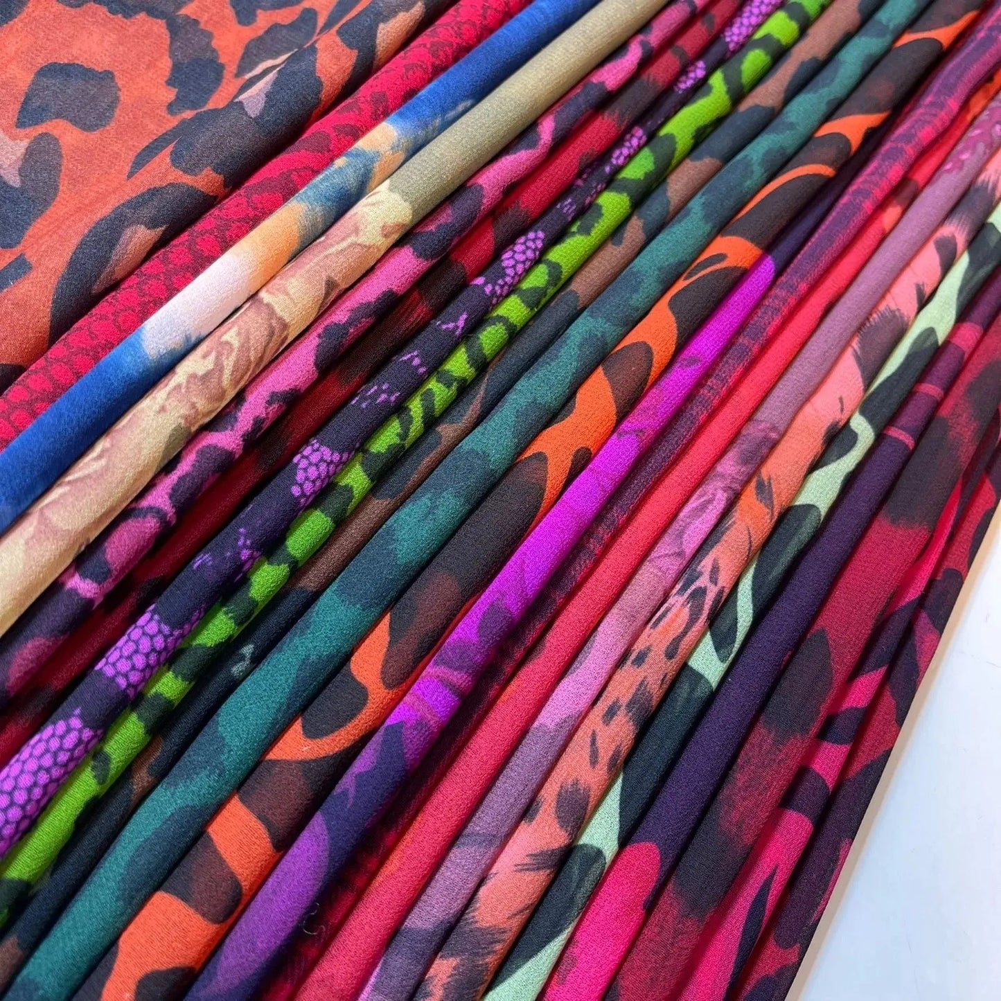 Floral Printed Polyester Georgette & Sheer Chiffon Fabric | 44" (112cm) Wide Lightweight Summer Dressmaking Material – Sold by the Metre